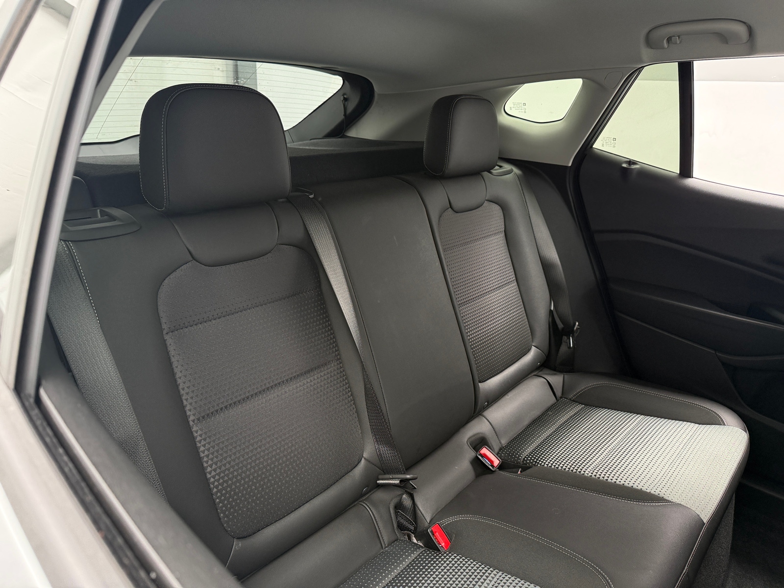 Thumbnail: 2025 Chevrolet Trax - 6