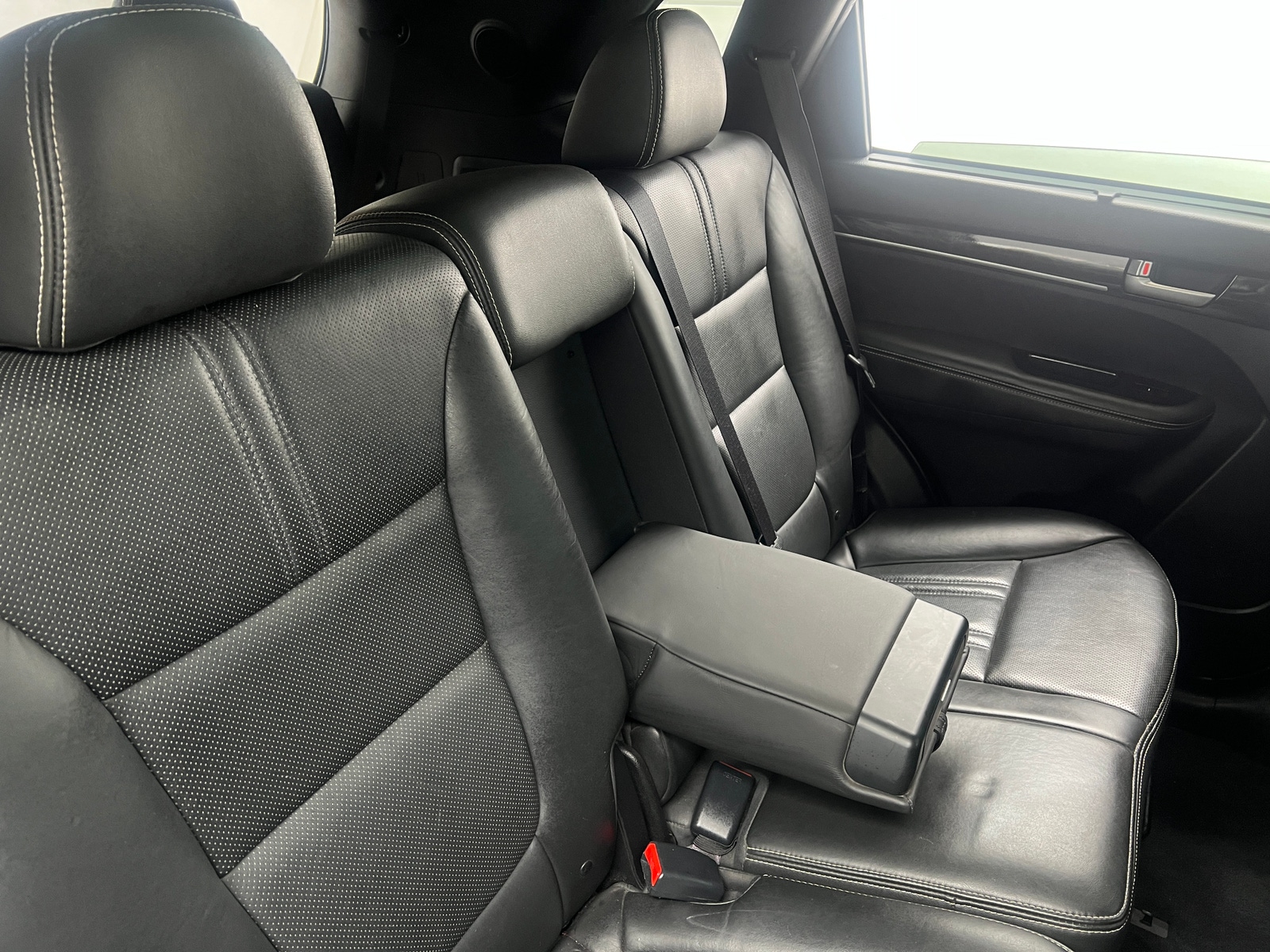 Thumbnail: 2015 Kia Sorento - 5