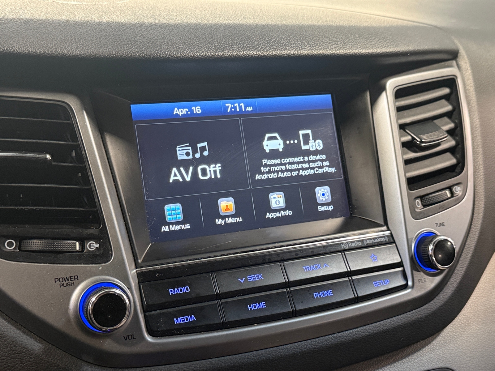 Thumbnail: 2018 Hyundai Tucson - 4