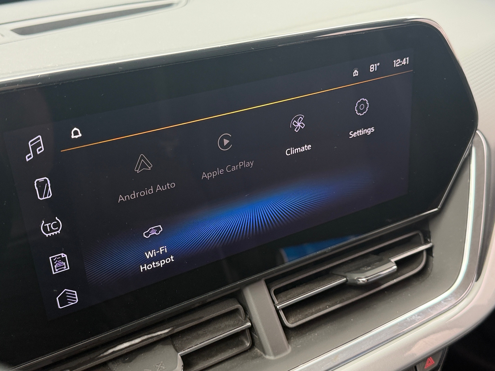 Thumbnail: 2024 Chevrolet Trax - 4