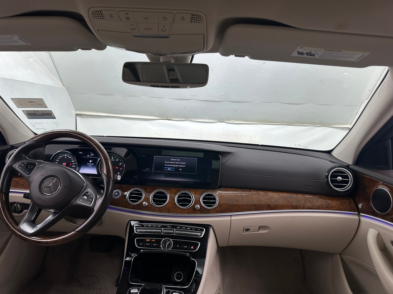 Thumbnail: 2018 Mercedes-Benz E-Class - 2