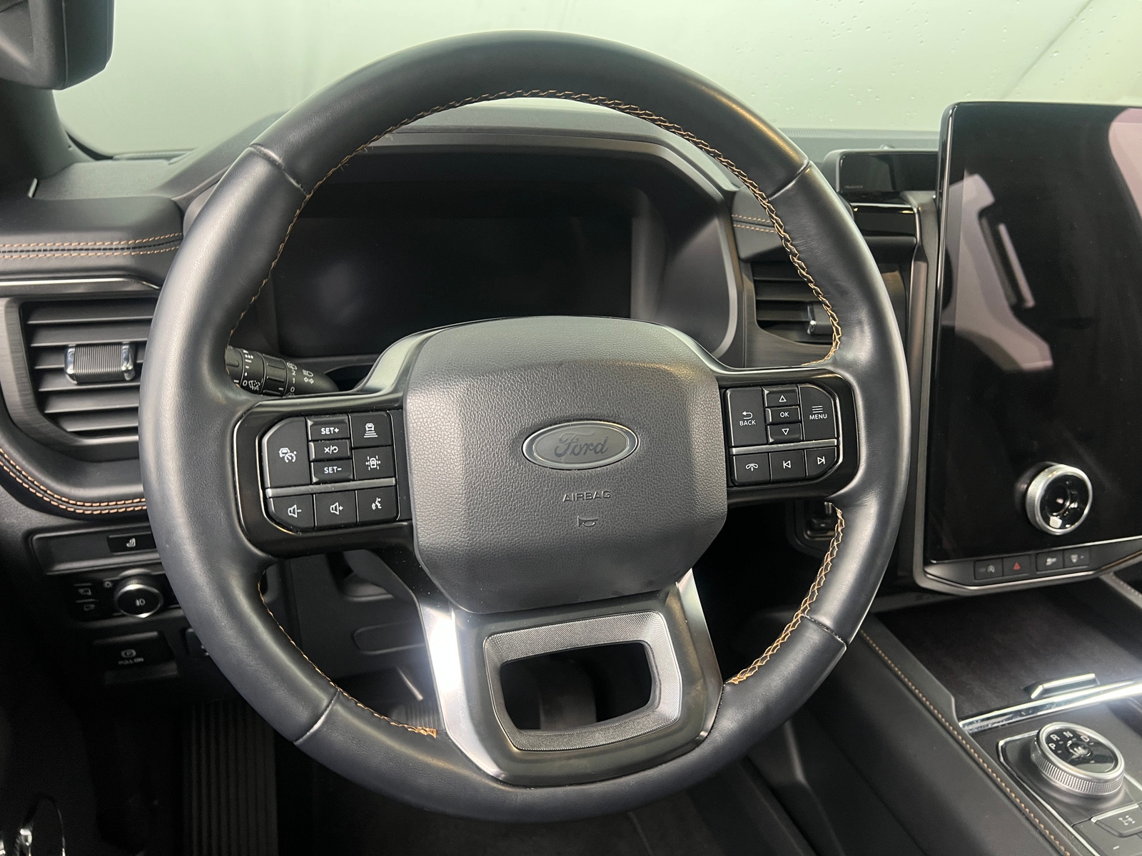 Thumbnail: 2024 Ford Expedition - 4