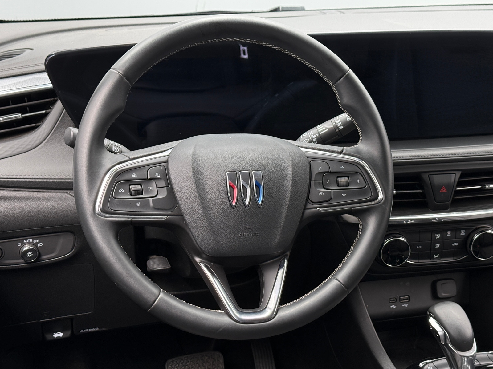 Thumbnail: 2025 Buick Encore GX - 4