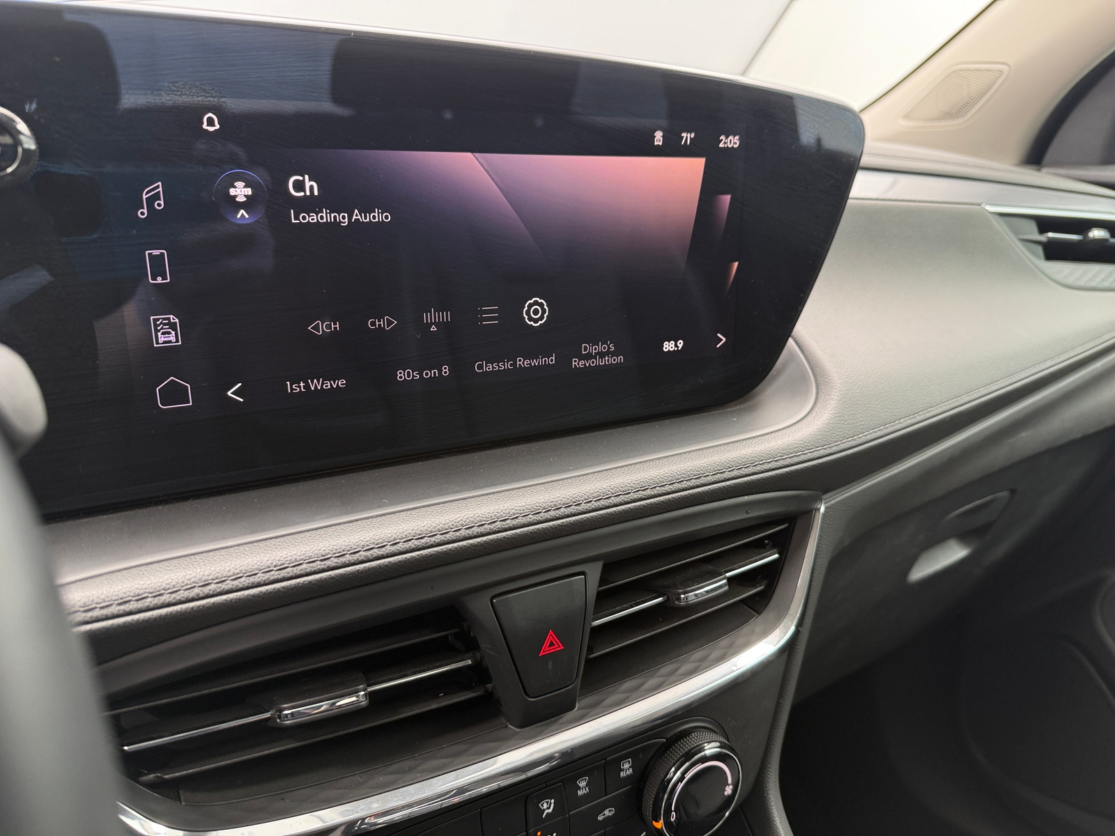 Thumbnail: 2025 Buick Encore GX - 3