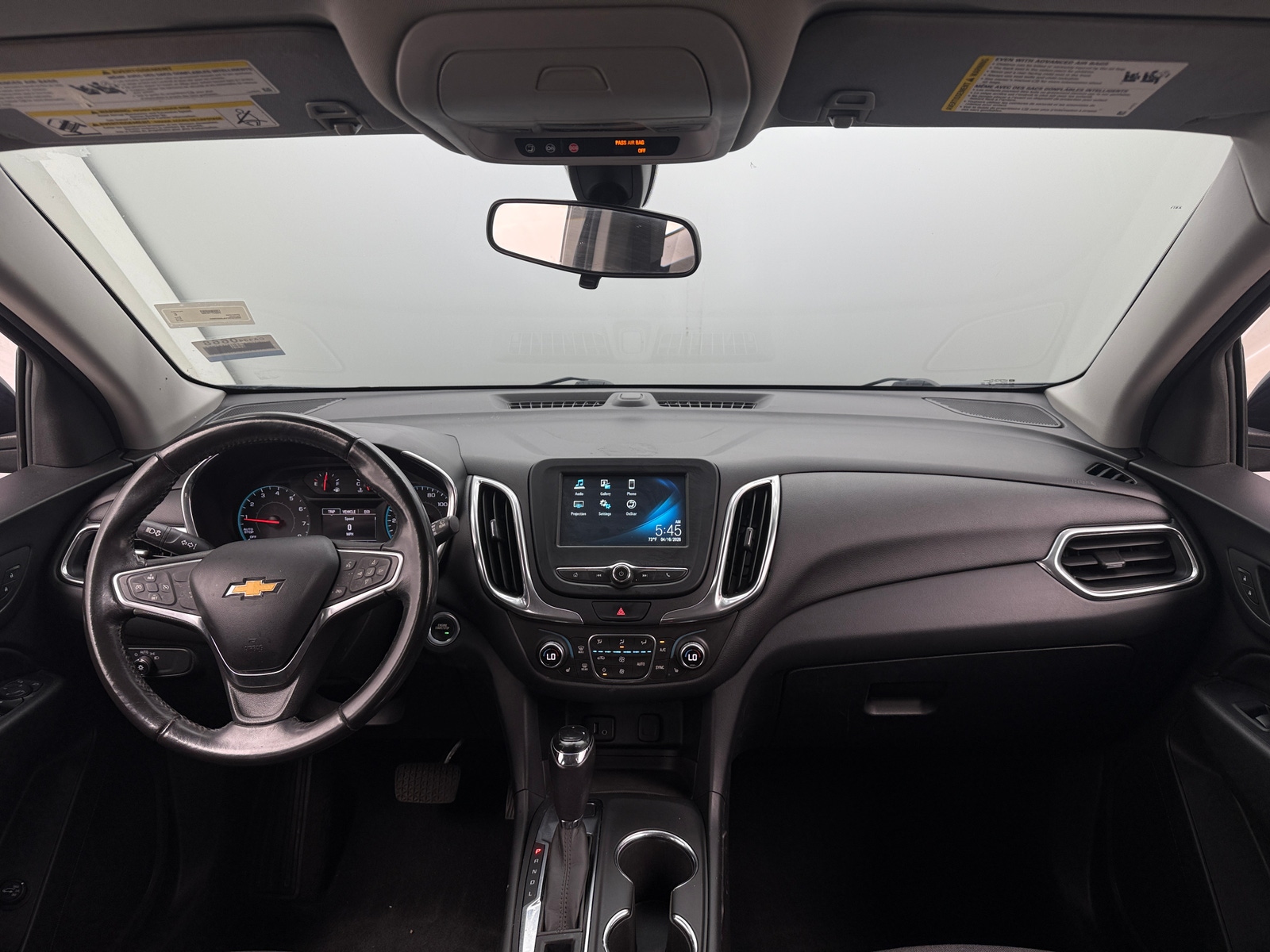 Thumbnail: 2018 Chevrolet Equinox - 3