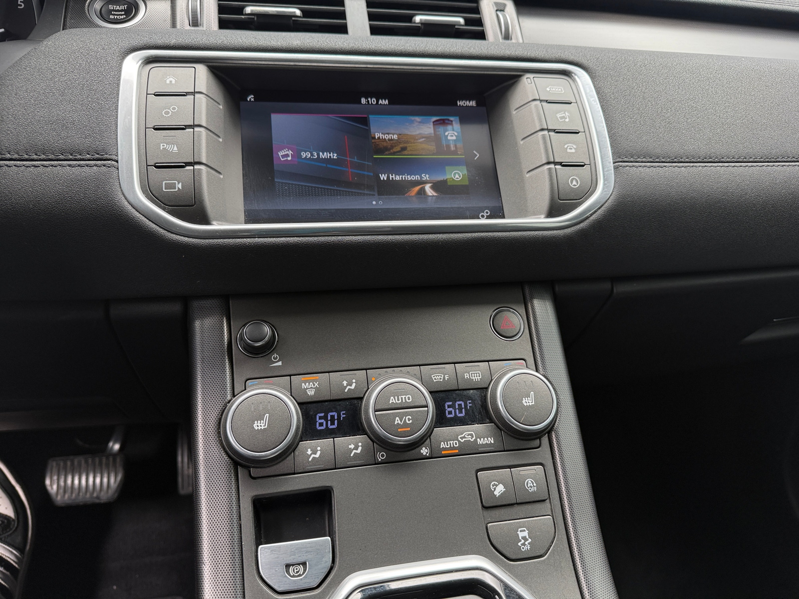 Thumbnail: 2019 Land Rover Range Rover Evoque - 3