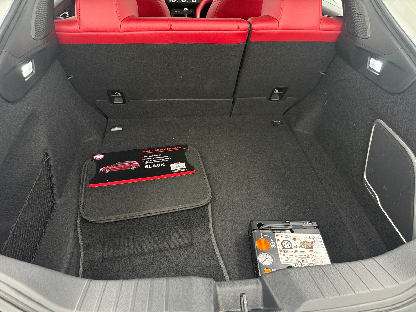 Thumbnail: 2024 Acura Integra - 6