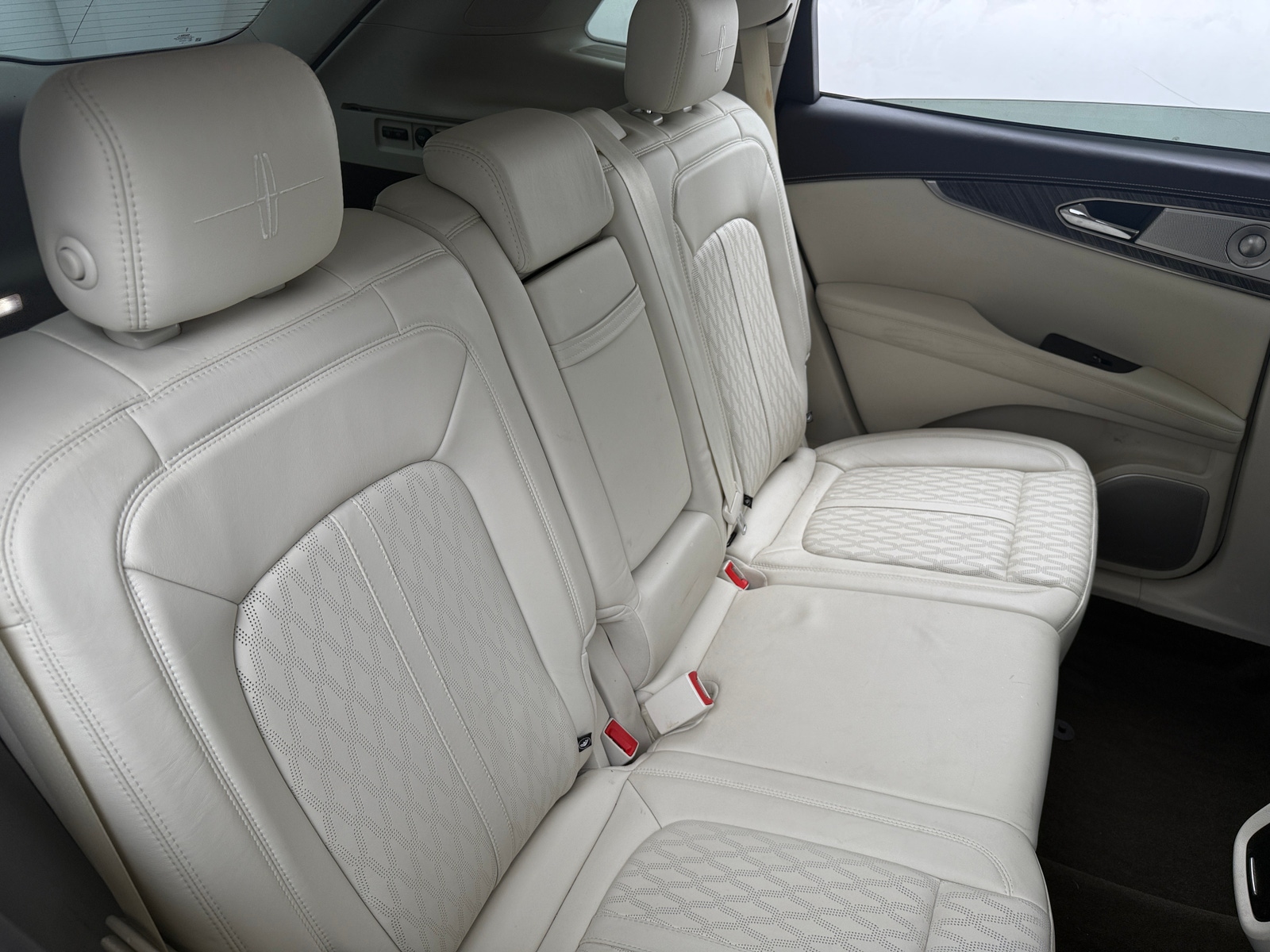 Thumbnail: 2019 Lincoln Nautilus - 5