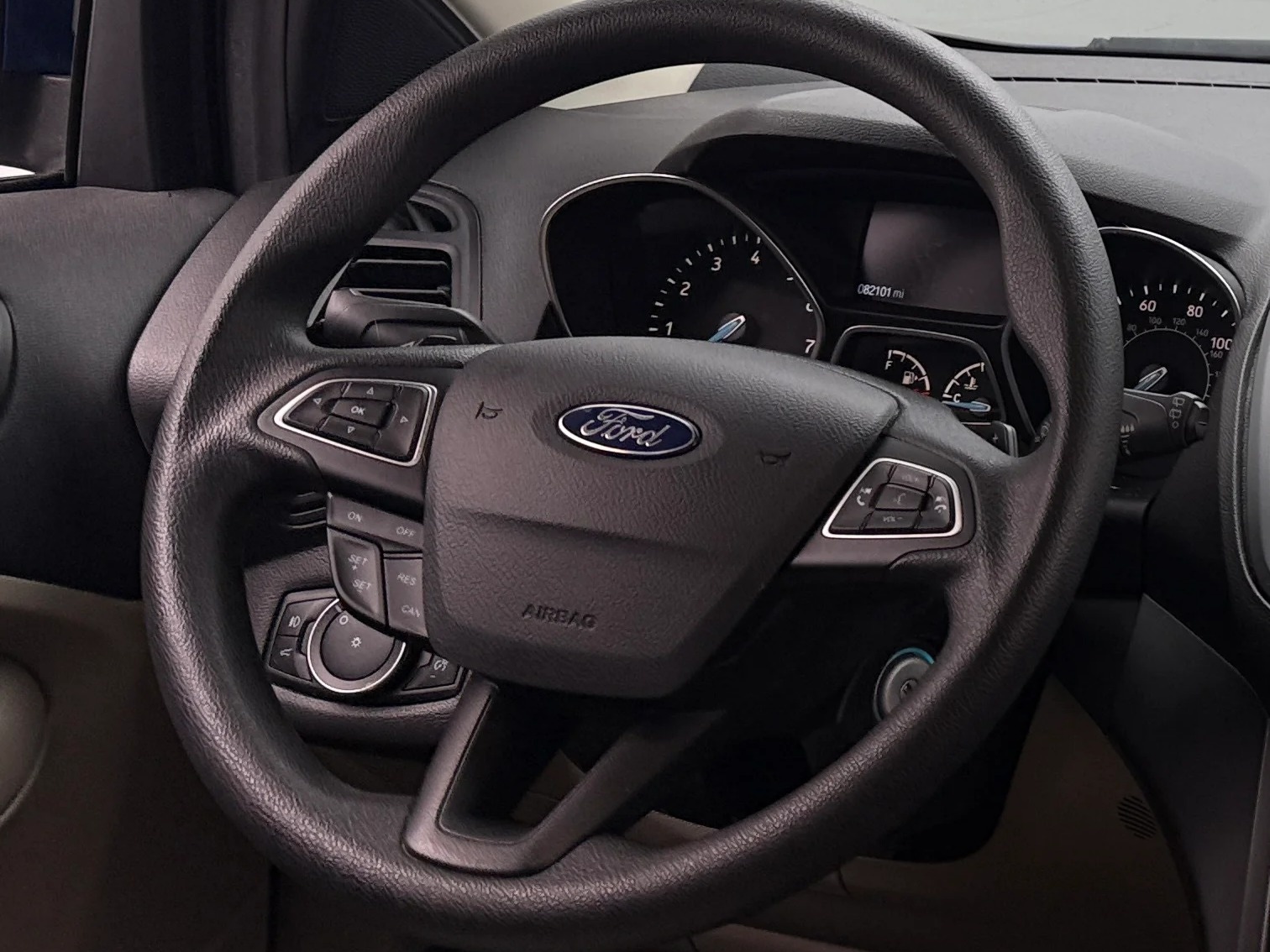 Thumbnail: 2017 Ford Escape - 5