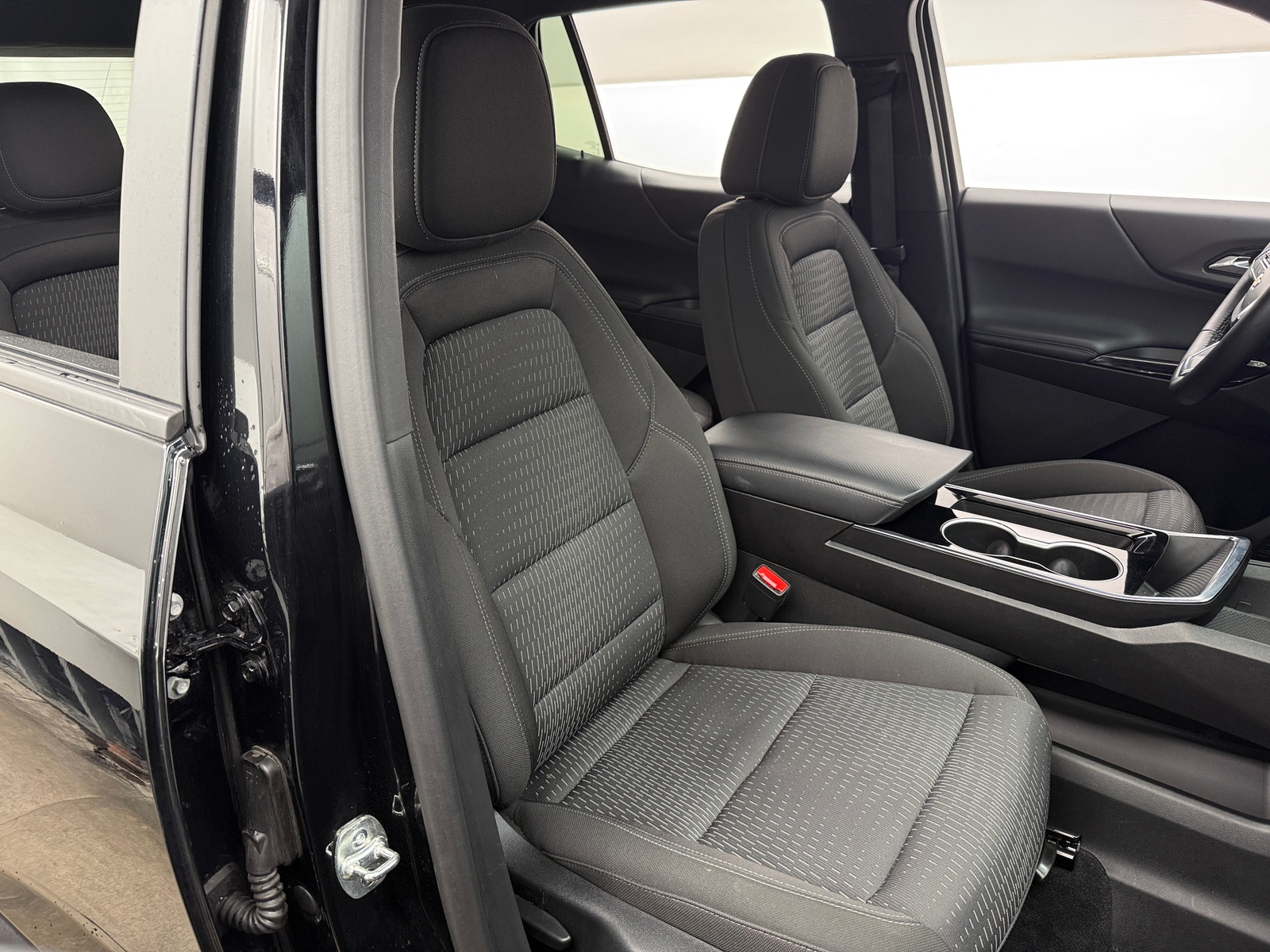 Thumbnail: 2025 Chevrolet Equinox - 2