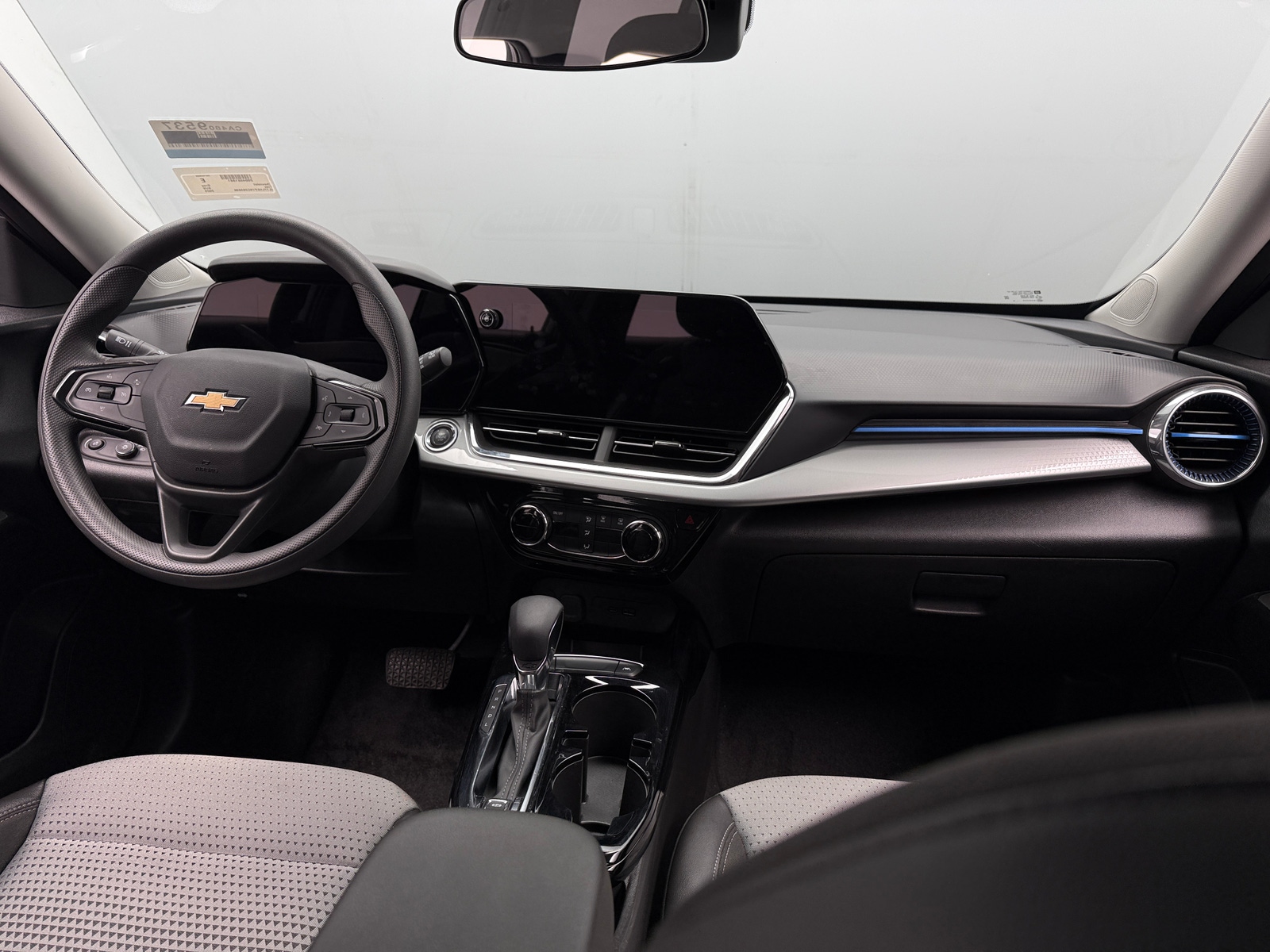 Thumbnail: 2025 Chevrolet Trax - 3