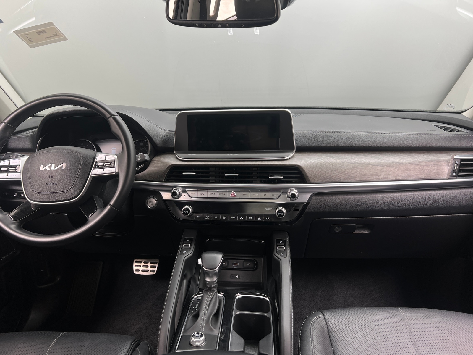 Thumbnail: 2022 Kia Telluride - 2