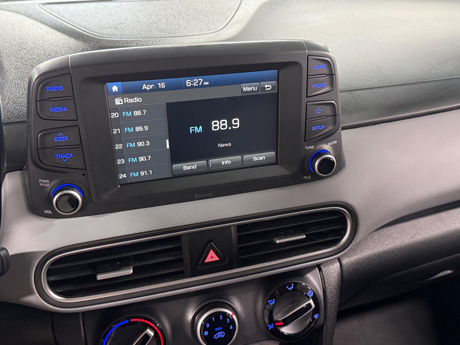 Thumbnail: 2019 Hyundai Kona - 4