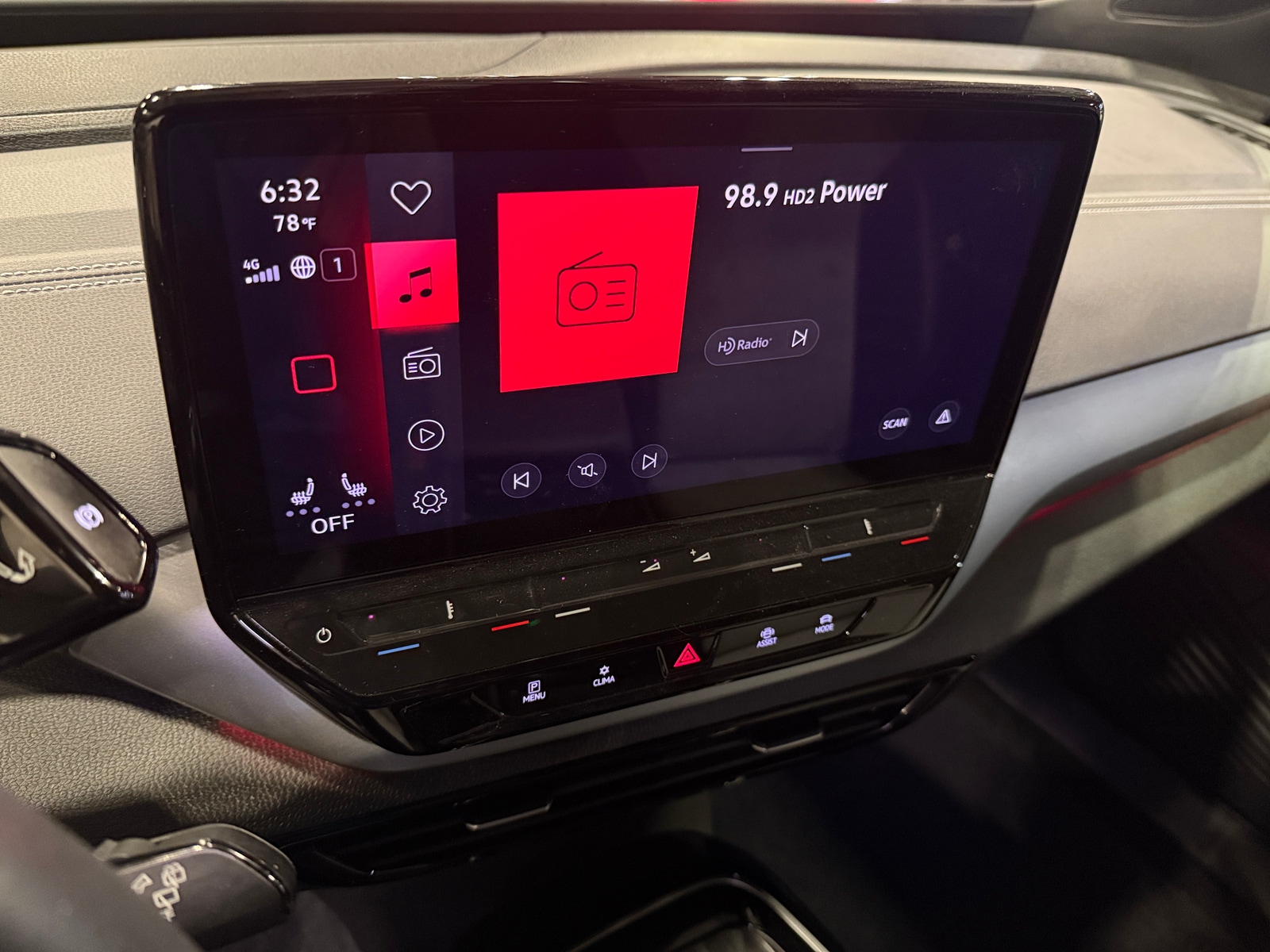 Thumbnail: 2023 Volkswagen ID.4 - 4