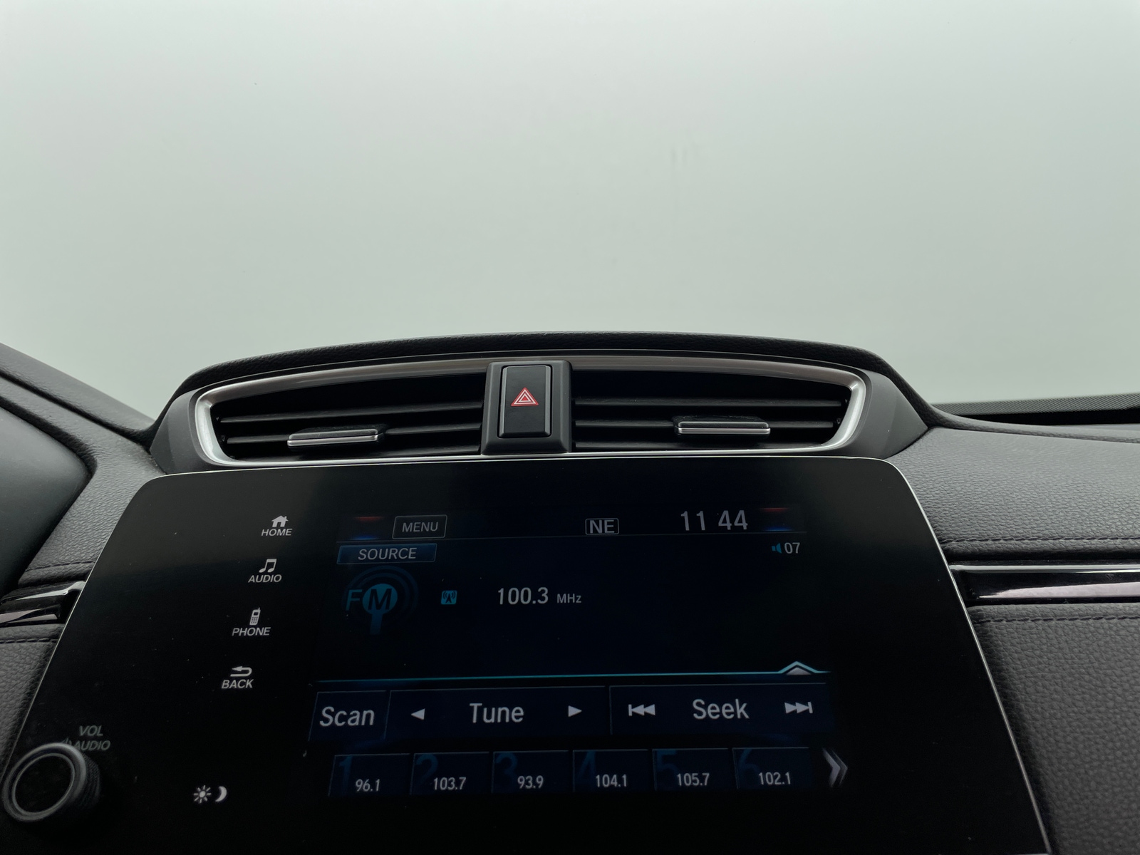 Thumbnail: 2017 Honda CR-V - 3