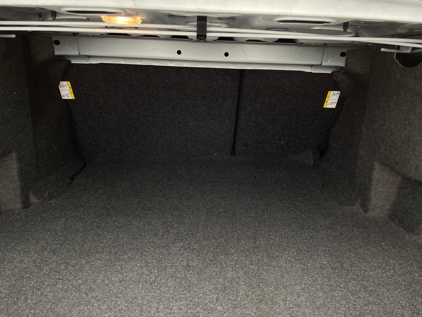 Thumbnail: 2020 Ford Fusion - 7