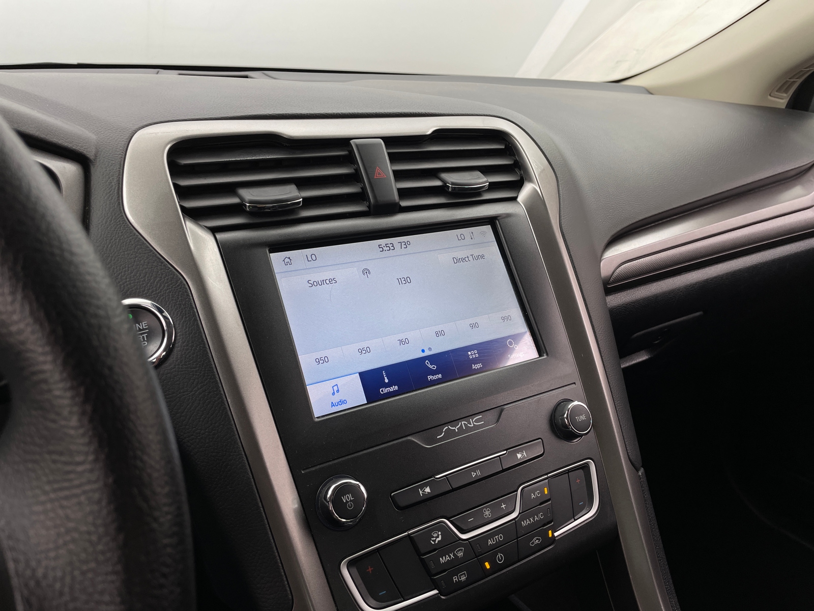 Thumbnail: 2020 Ford Fusion - 4