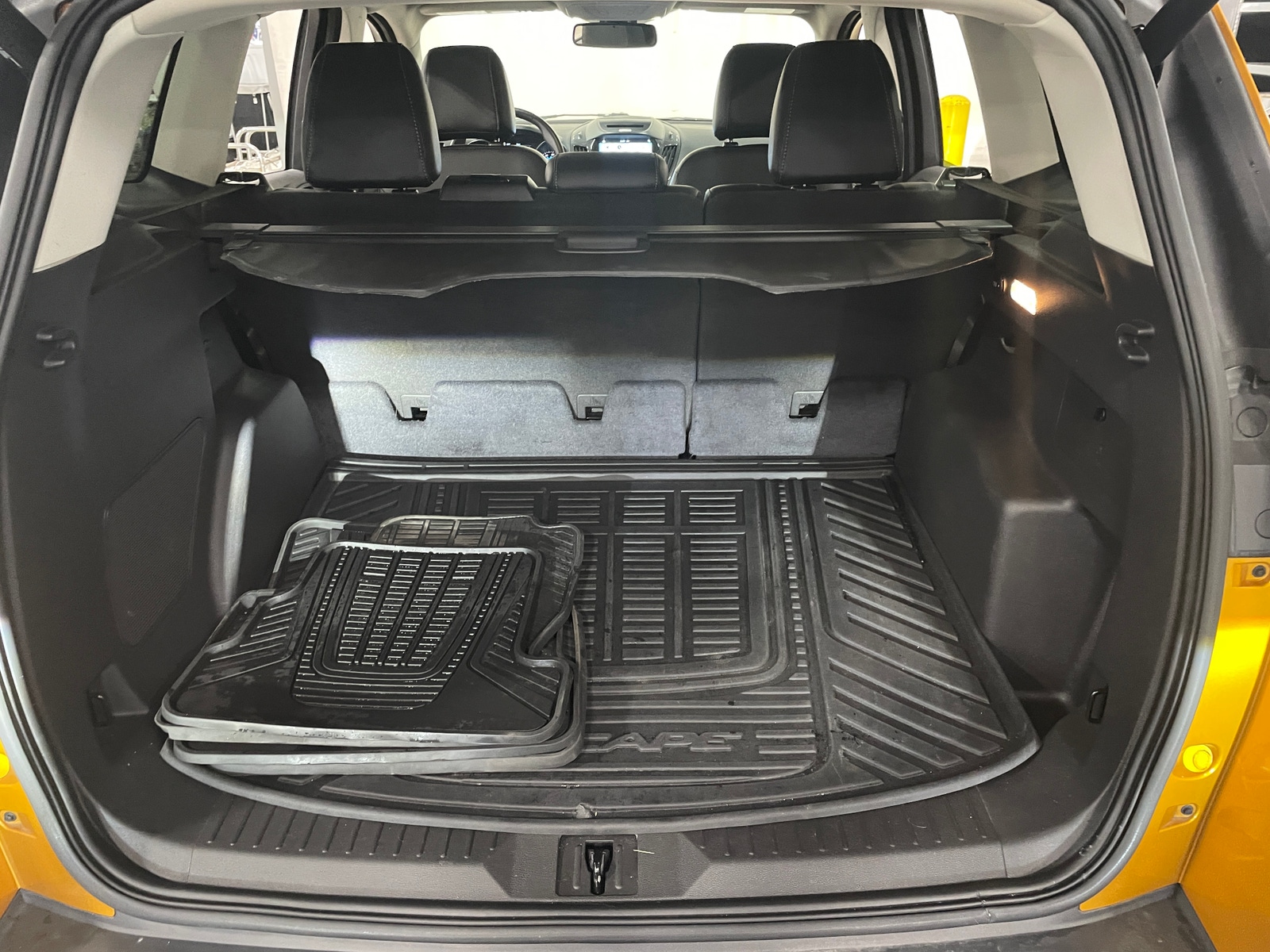 Thumbnail: 2016 Ford Escape - 6