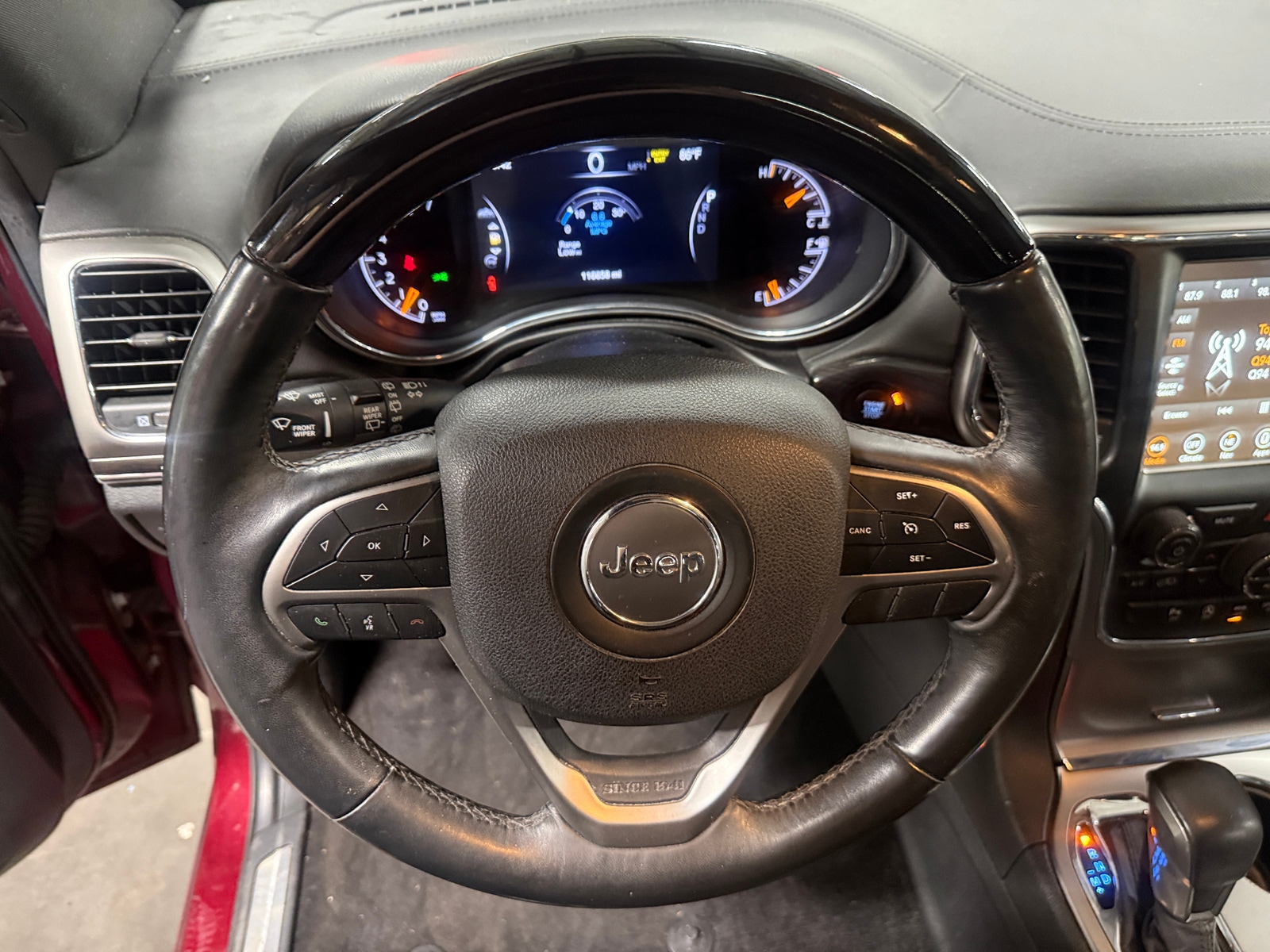 Thumbnail: 2018 Jeep Grand Cherokee - 4