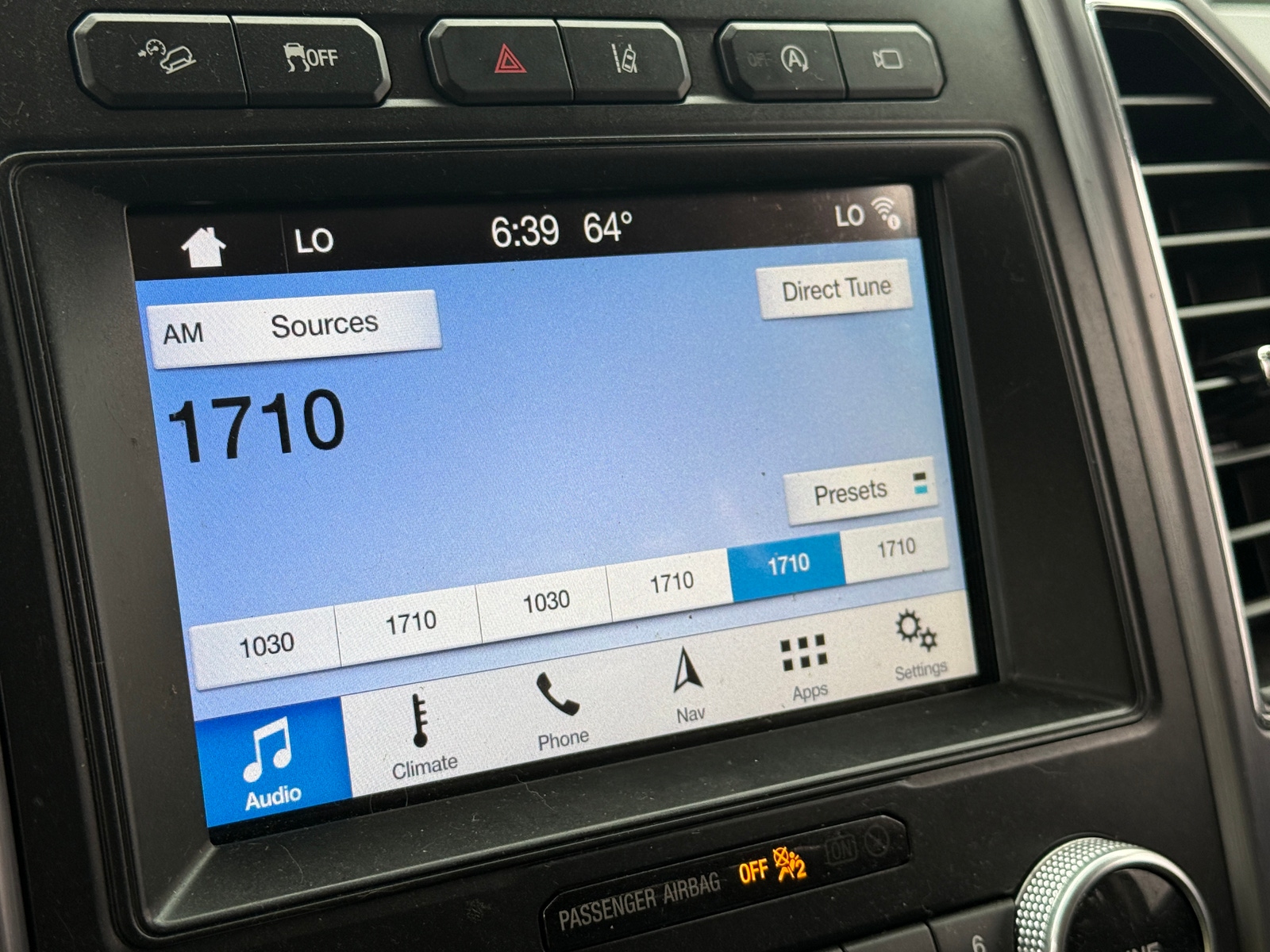 Thumbnail: 2019 Ford Expedition - 3