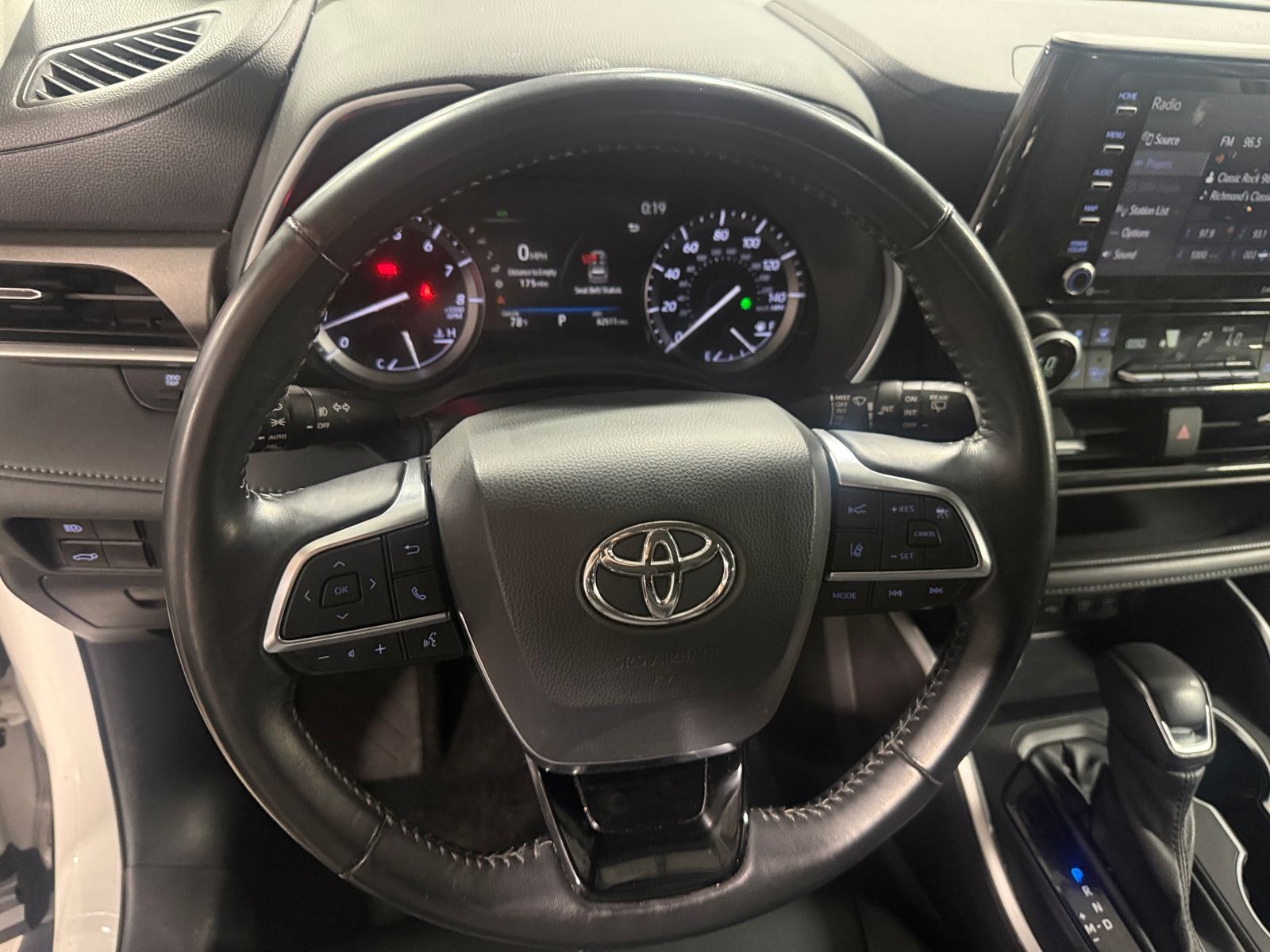Thumbnail: 2021 Toyota Highlander - 4