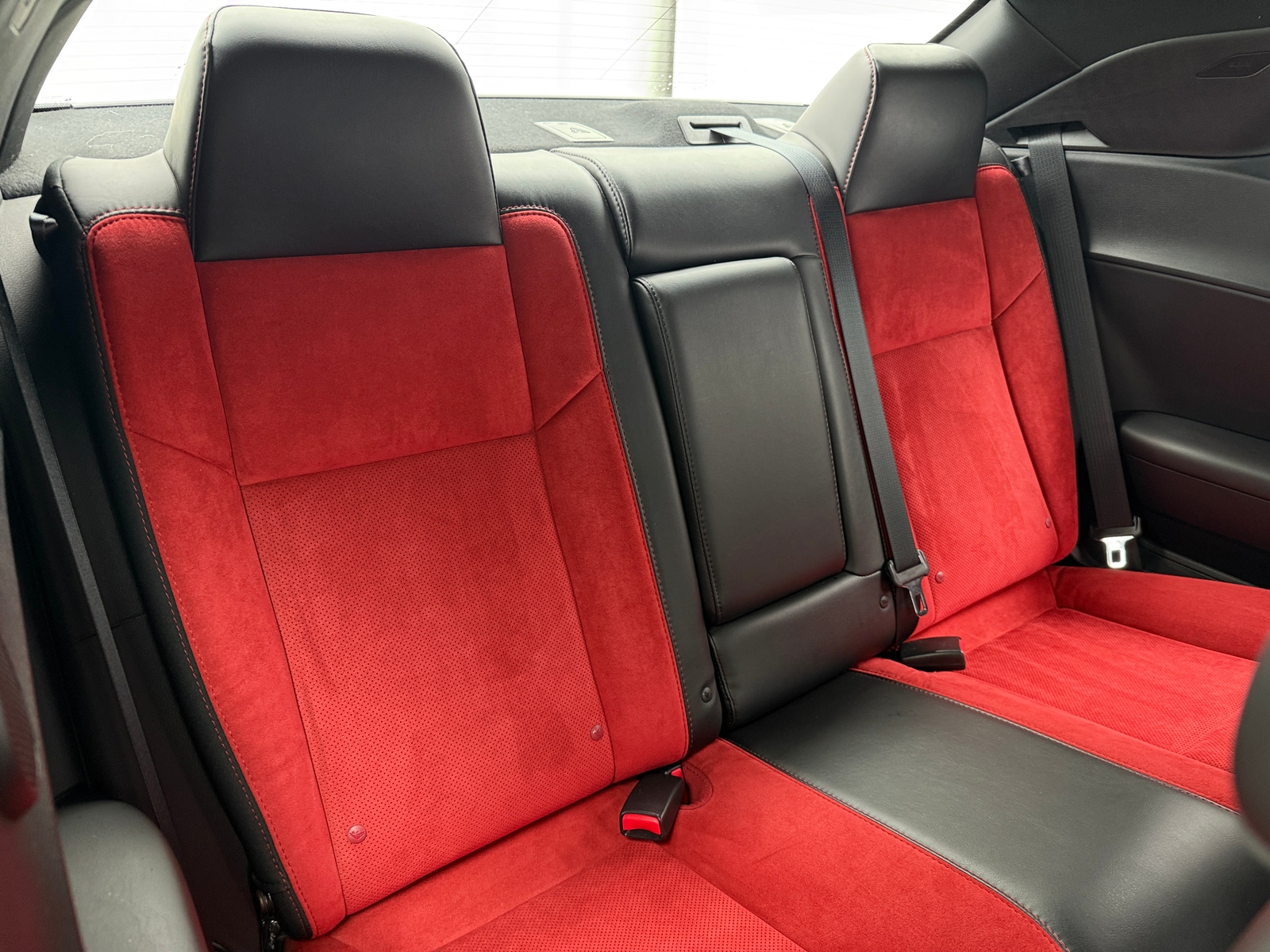 Thumbnail: 2017 Dodge Challenger - 4