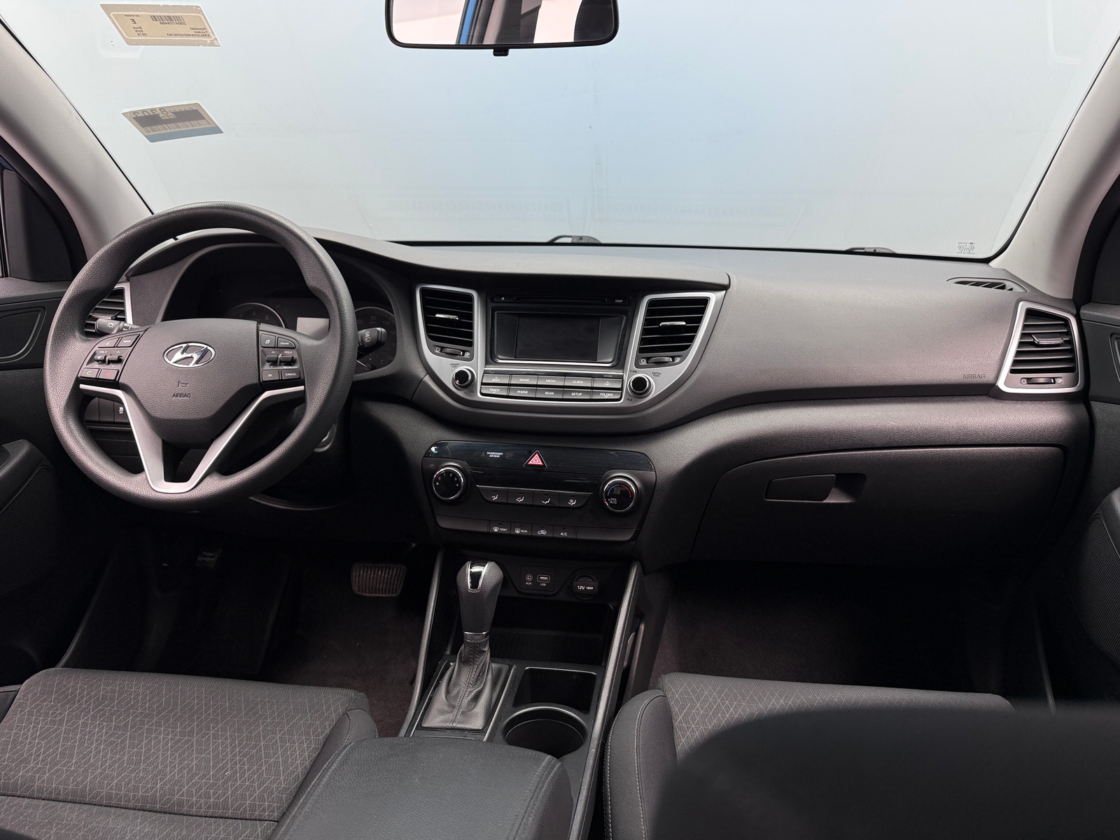 Thumbnail: 2016 Hyundai Tucson - 3