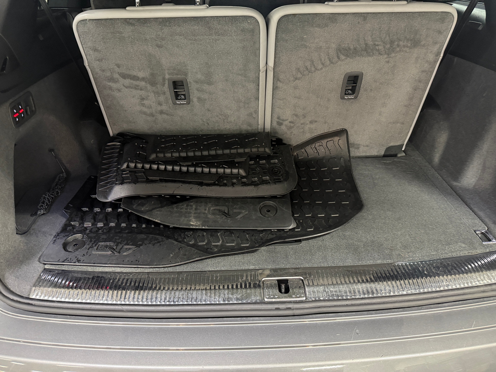 Thumbnail: 2018 Audi Q7 - 6