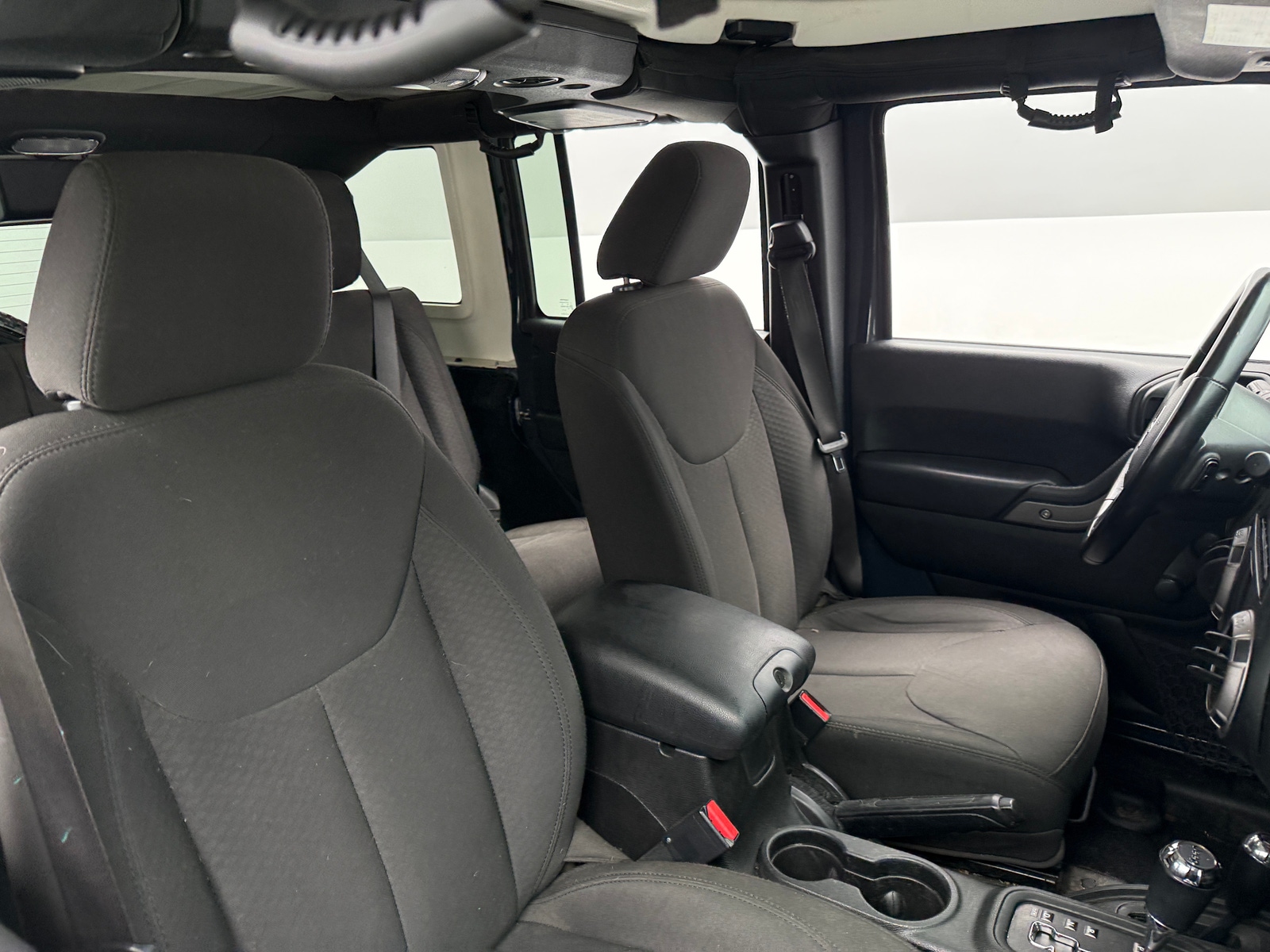 Thumbnail: 2017 Jeep Wrangler - 2