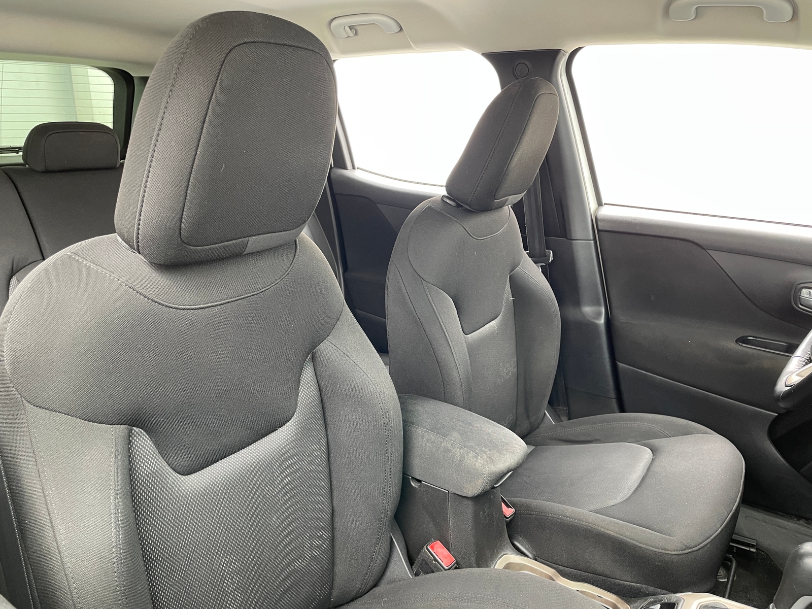 Thumbnail: 2016 Jeep Renegade - 2