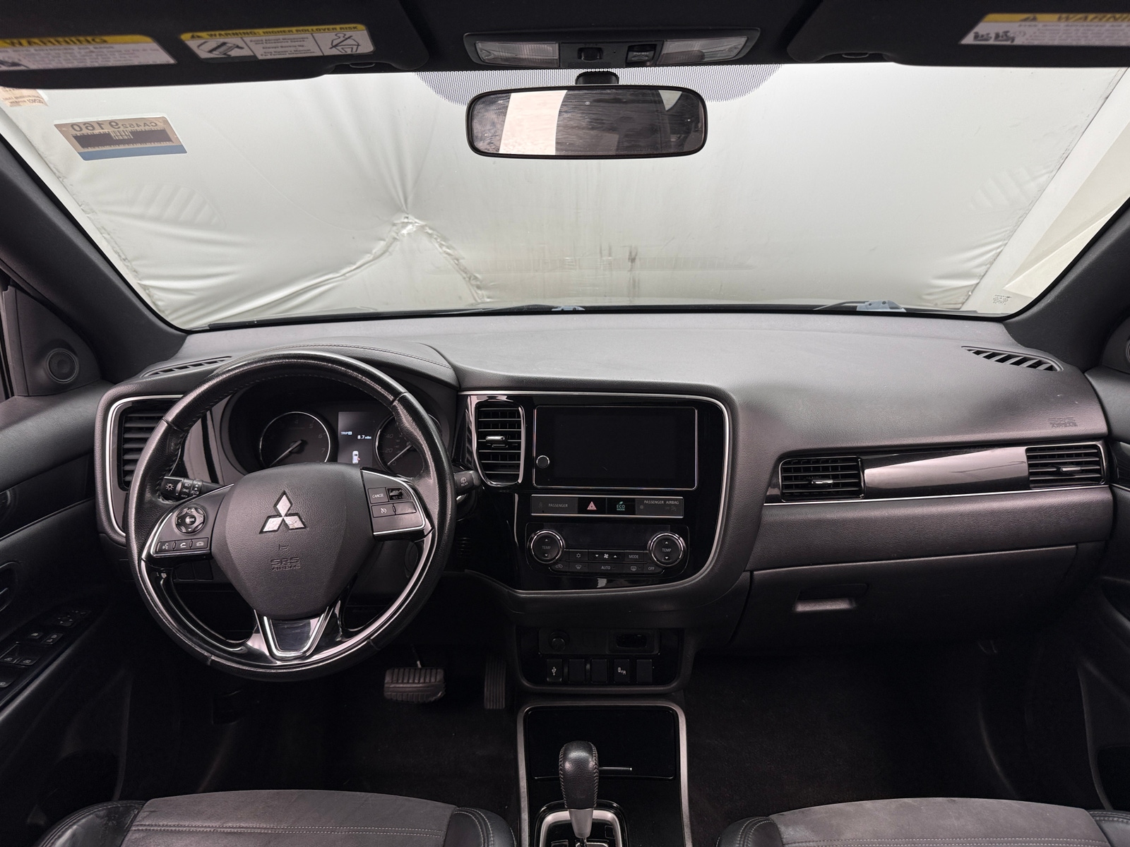 Thumbnail: 2019 Mitsubishi Outlander - 3