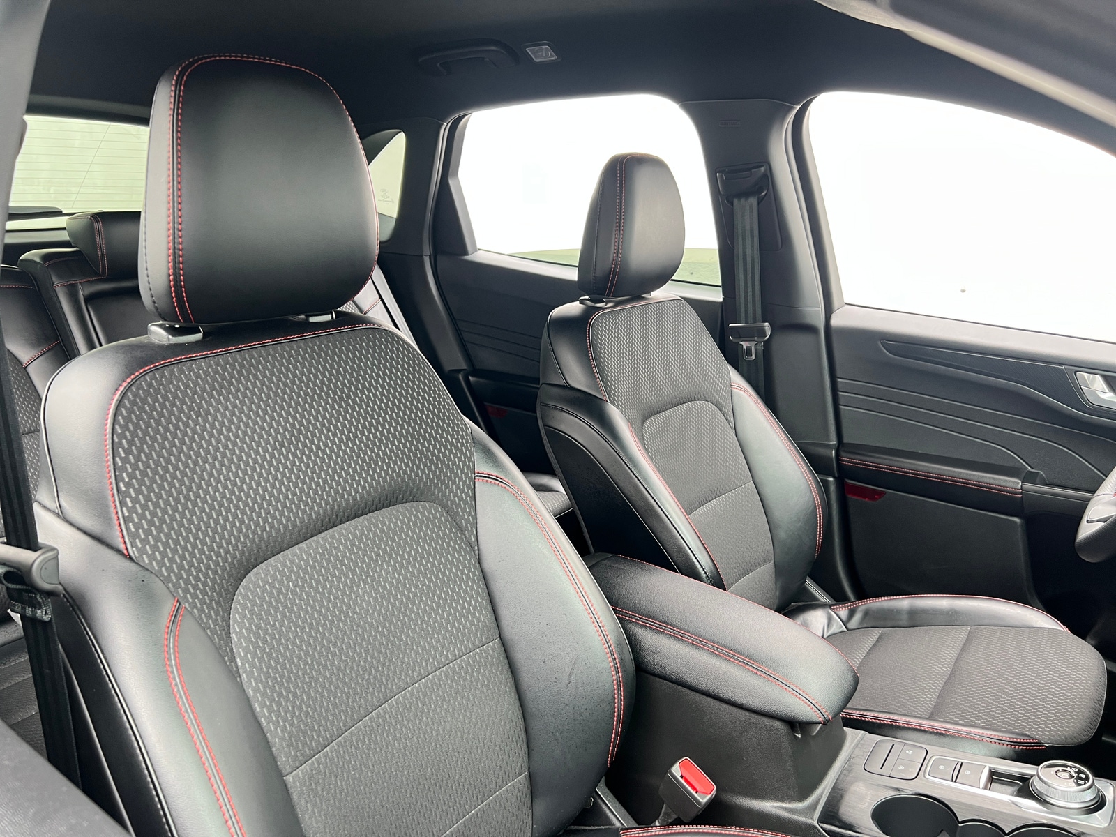 Thumbnail: 2025 Ford Escape - 2