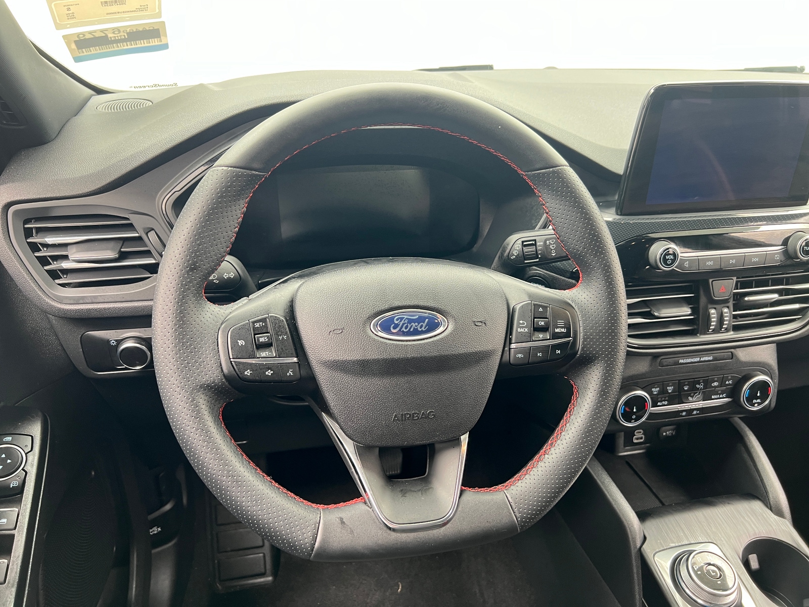 Thumbnail: 2025 Ford Escape - 5