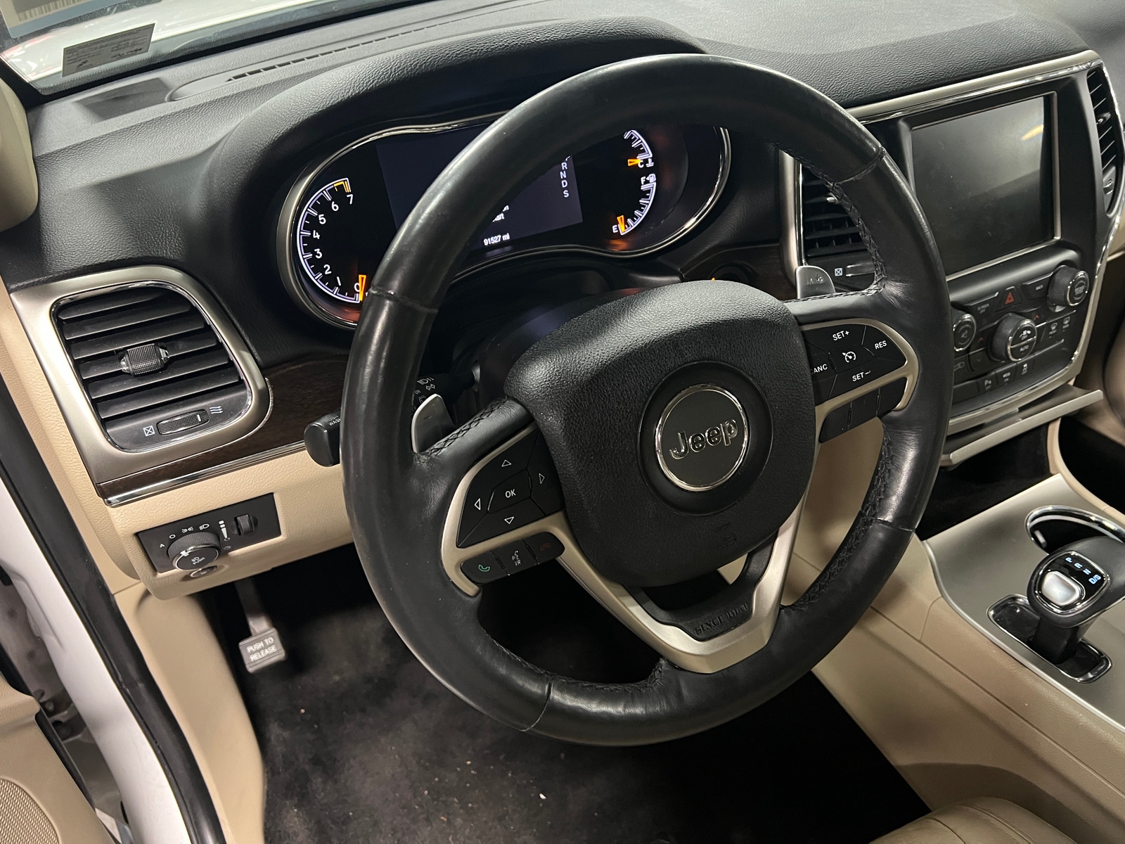 Thumbnail: 2015 Jeep Grand Cherokee - 4