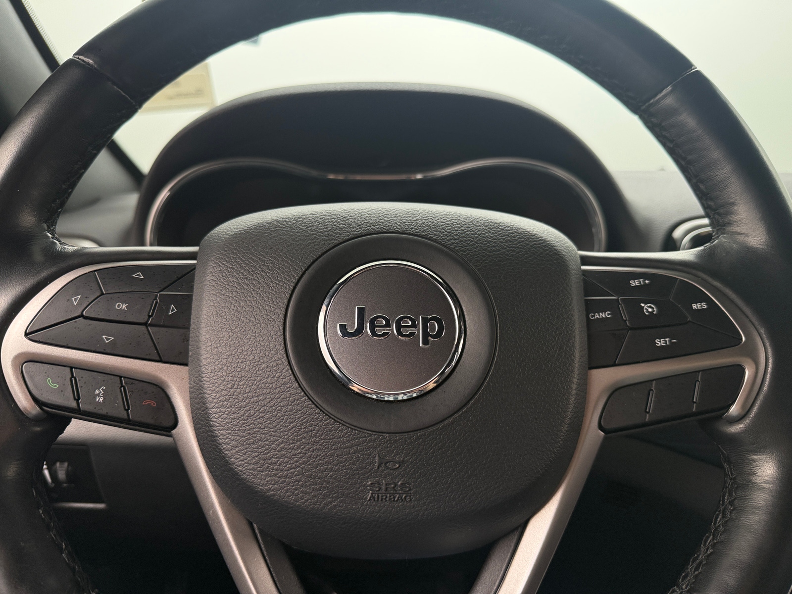 Thumbnail: 2020 Jeep Grand Cherokee - 5