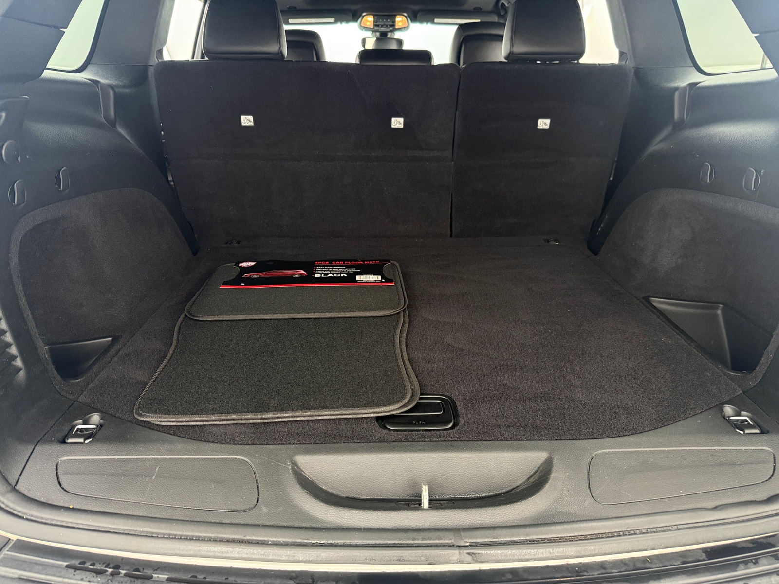 Thumbnail: 2020 Jeep Grand Cherokee - 7