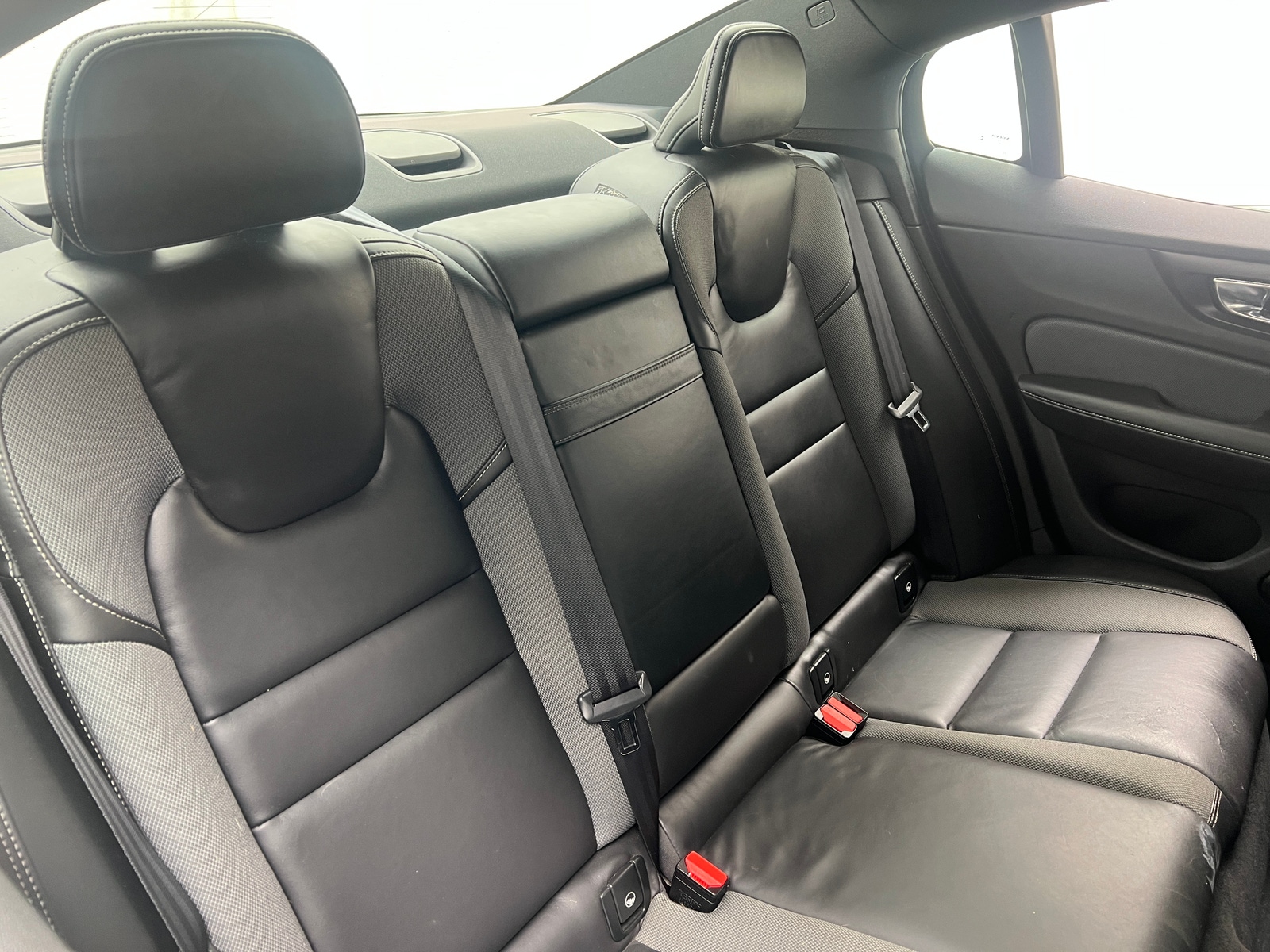 Thumbnail: 2020 Volvo S60 - 5