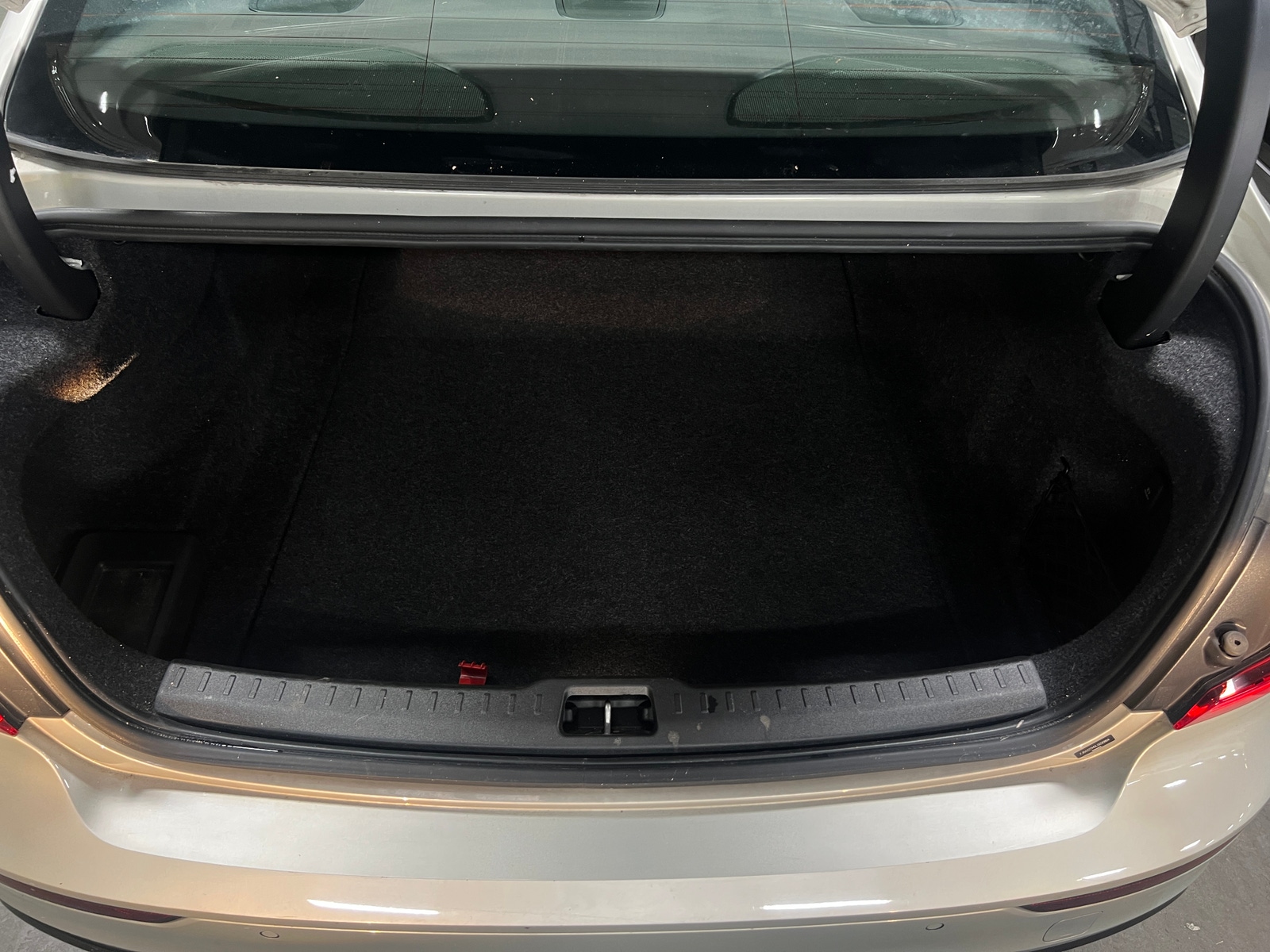 Thumbnail: 2020 Volvo S60 - 6