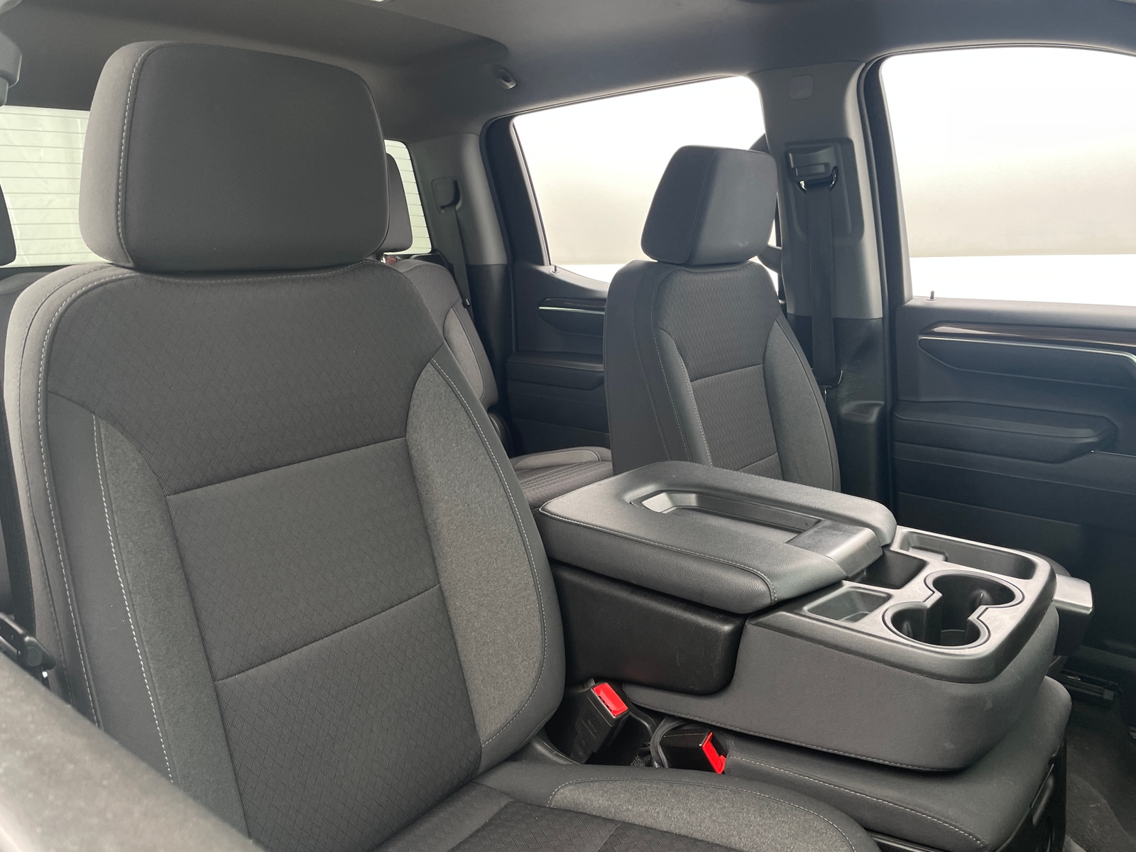 Thumbnail: 2022 Chevrolet Silverado 1500 - 2