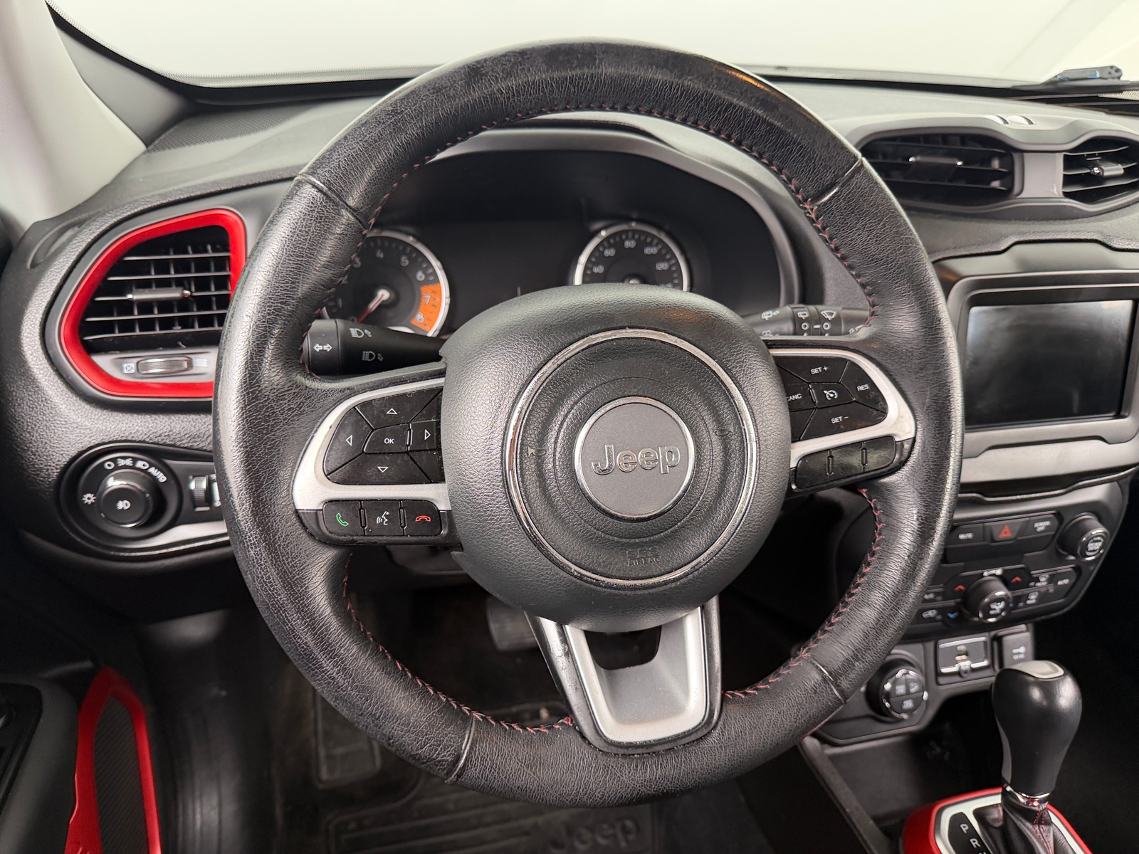 Thumbnail: 2020 Jeep Renegade - 5