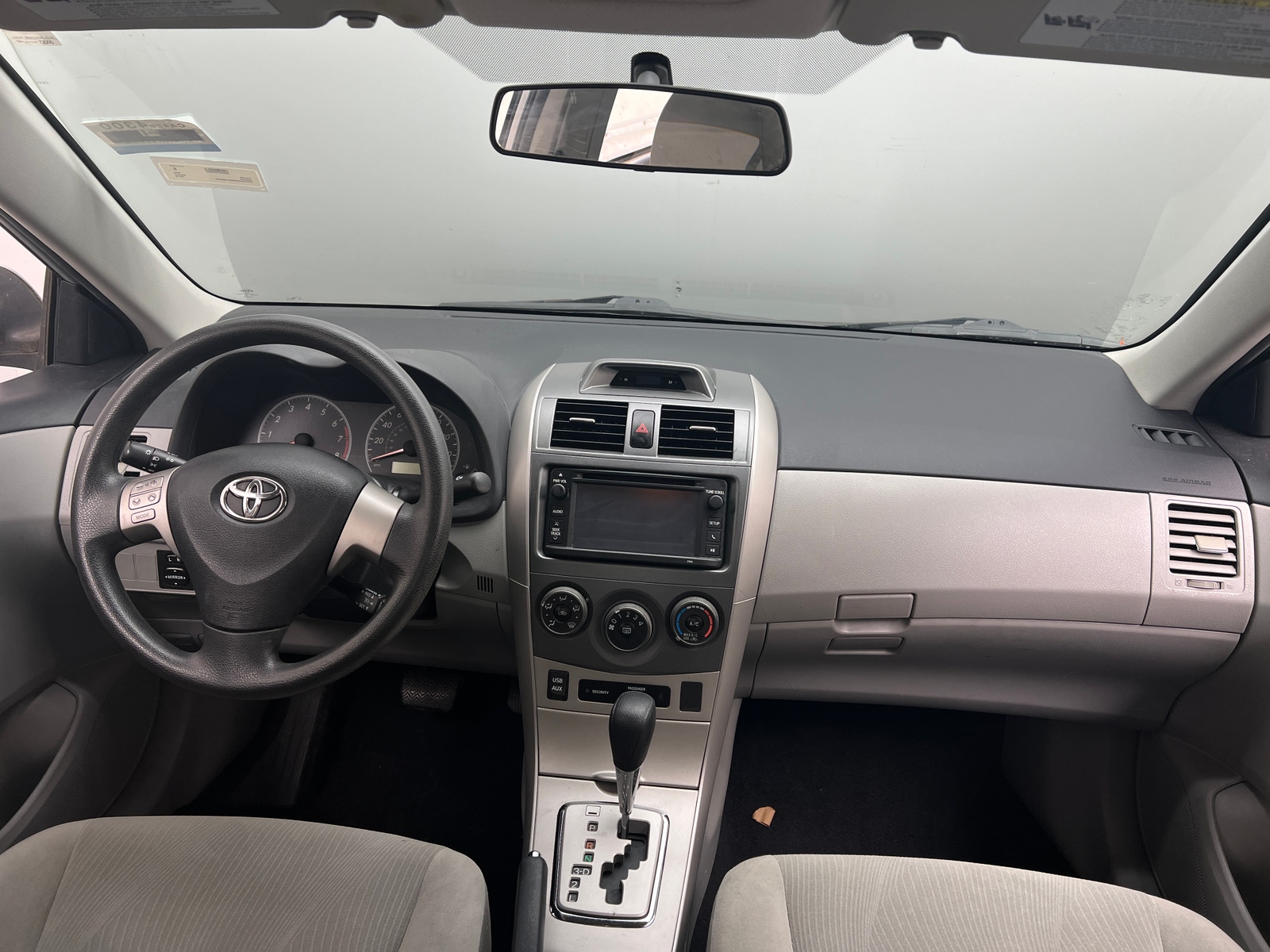 Thumbnail: 2013 Toyota Corolla - 3