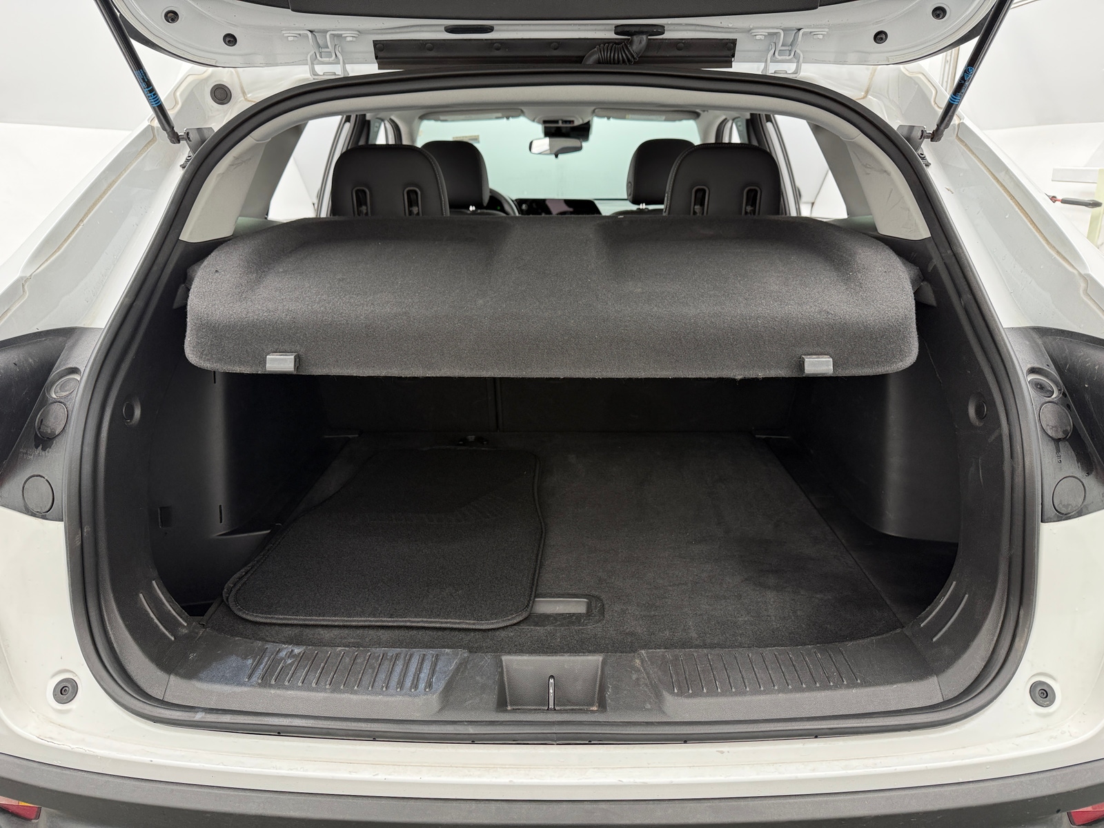 Thumbnail: 2025 Chevrolet Trax - 7