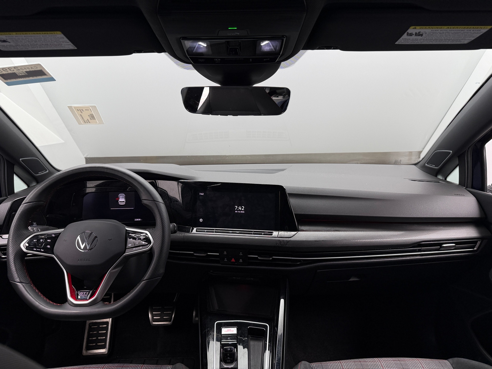 Thumbnail: 2024 Volkswagen Golf - 3