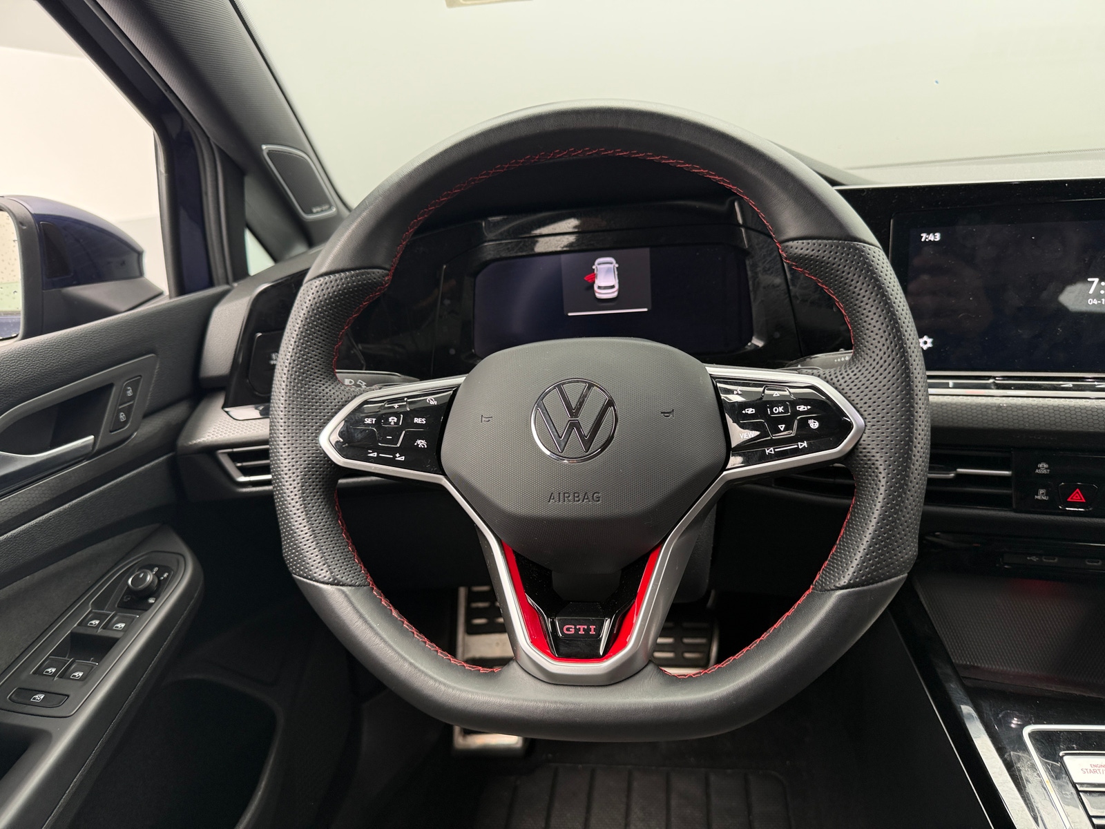 Thumbnail: 2024 Volkswagen Golf - 5