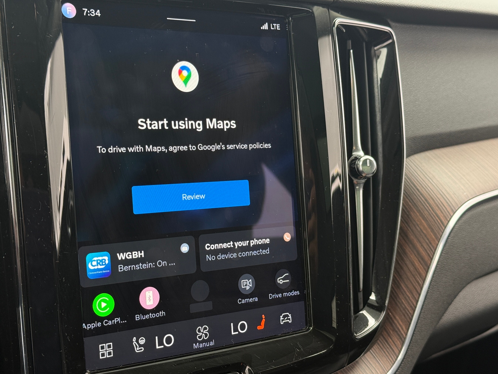 Thumbnail: 2022 Volvo XC60 - 3