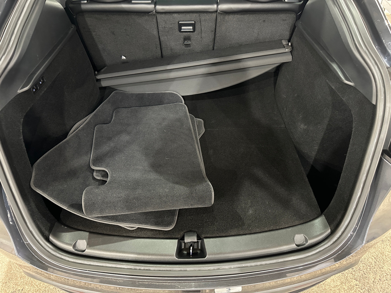 Thumbnail: 2023 Tesla Model Y - 6