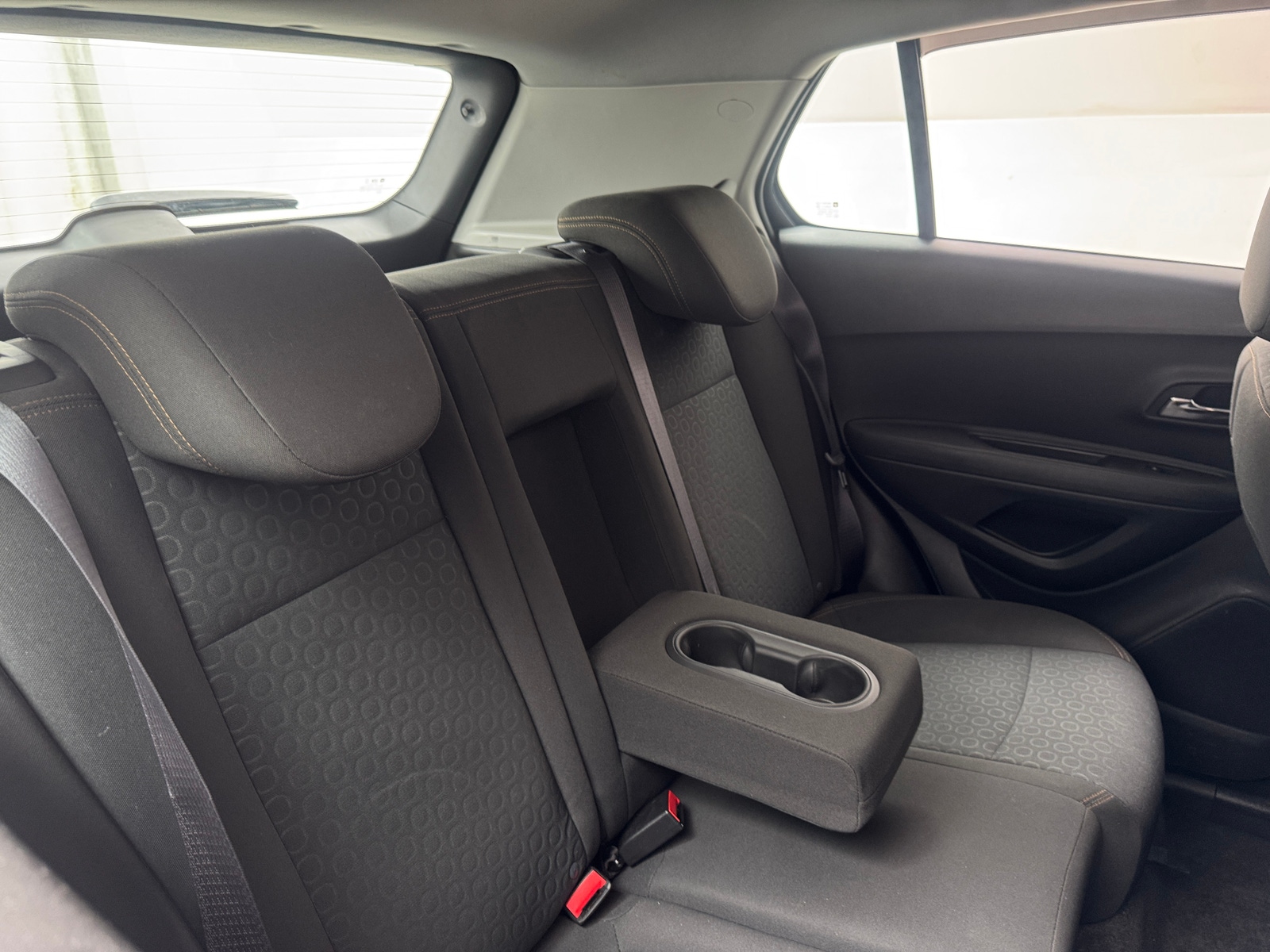 Thumbnail: 2017 Chevrolet Trax - 6