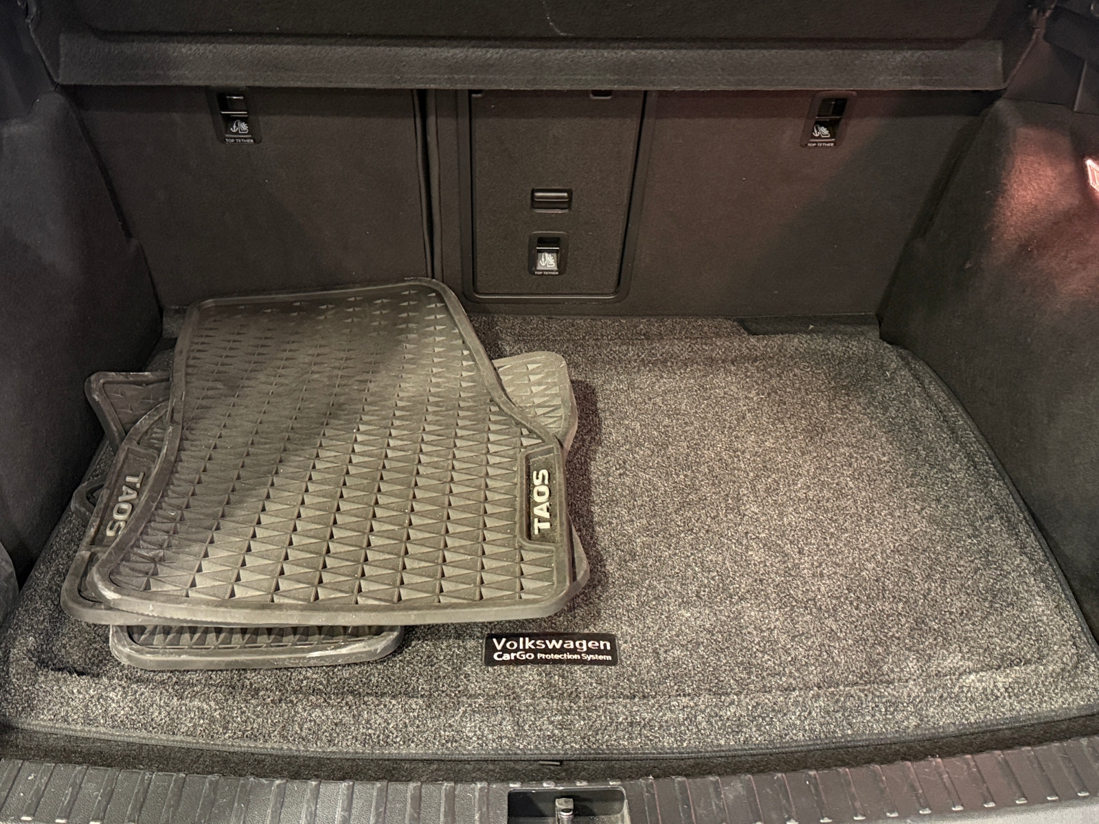 Thumbnail: 2023 Volkswagen Taos - 6