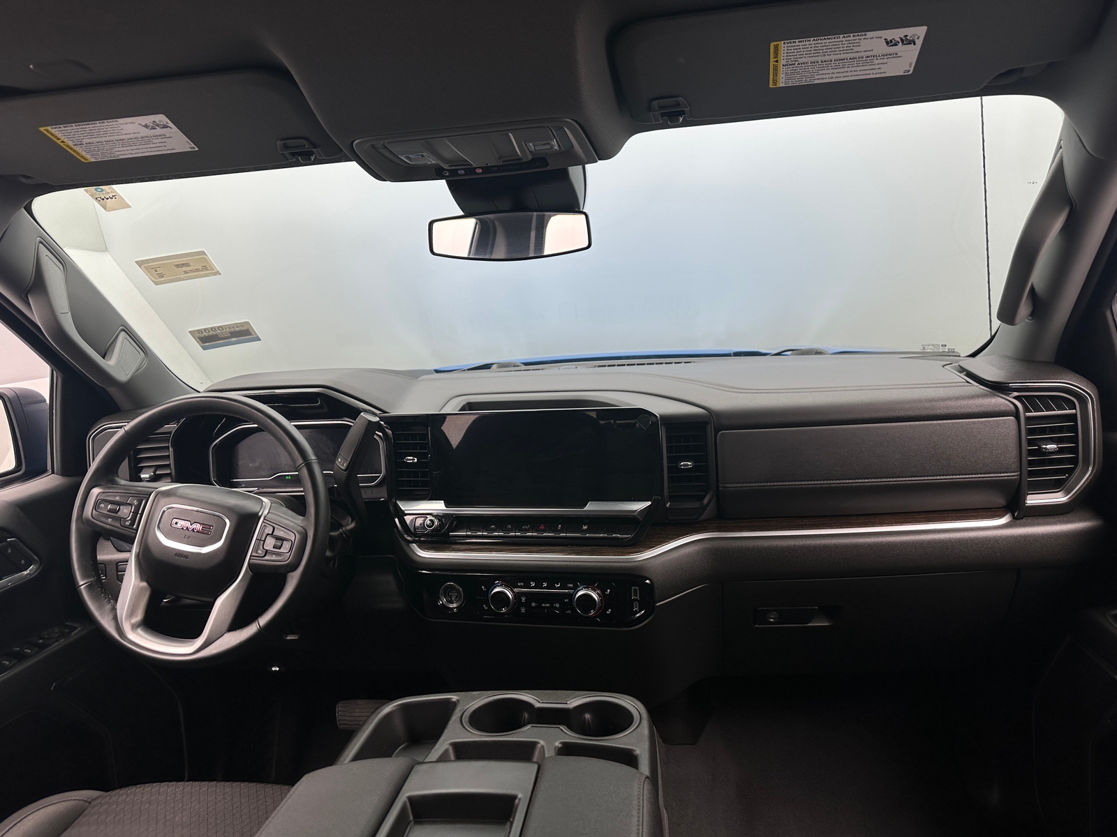 Thumbnail: 2023 GMC Sierra 1500 - 3