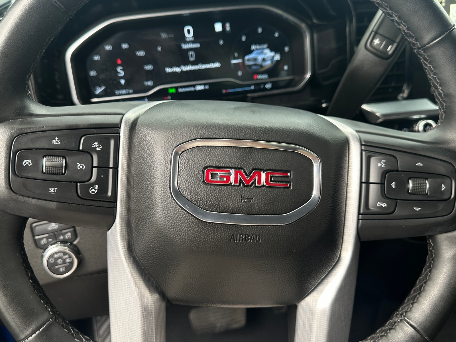 Thumbnail: 2023 GMC Sierra 1500 - 5